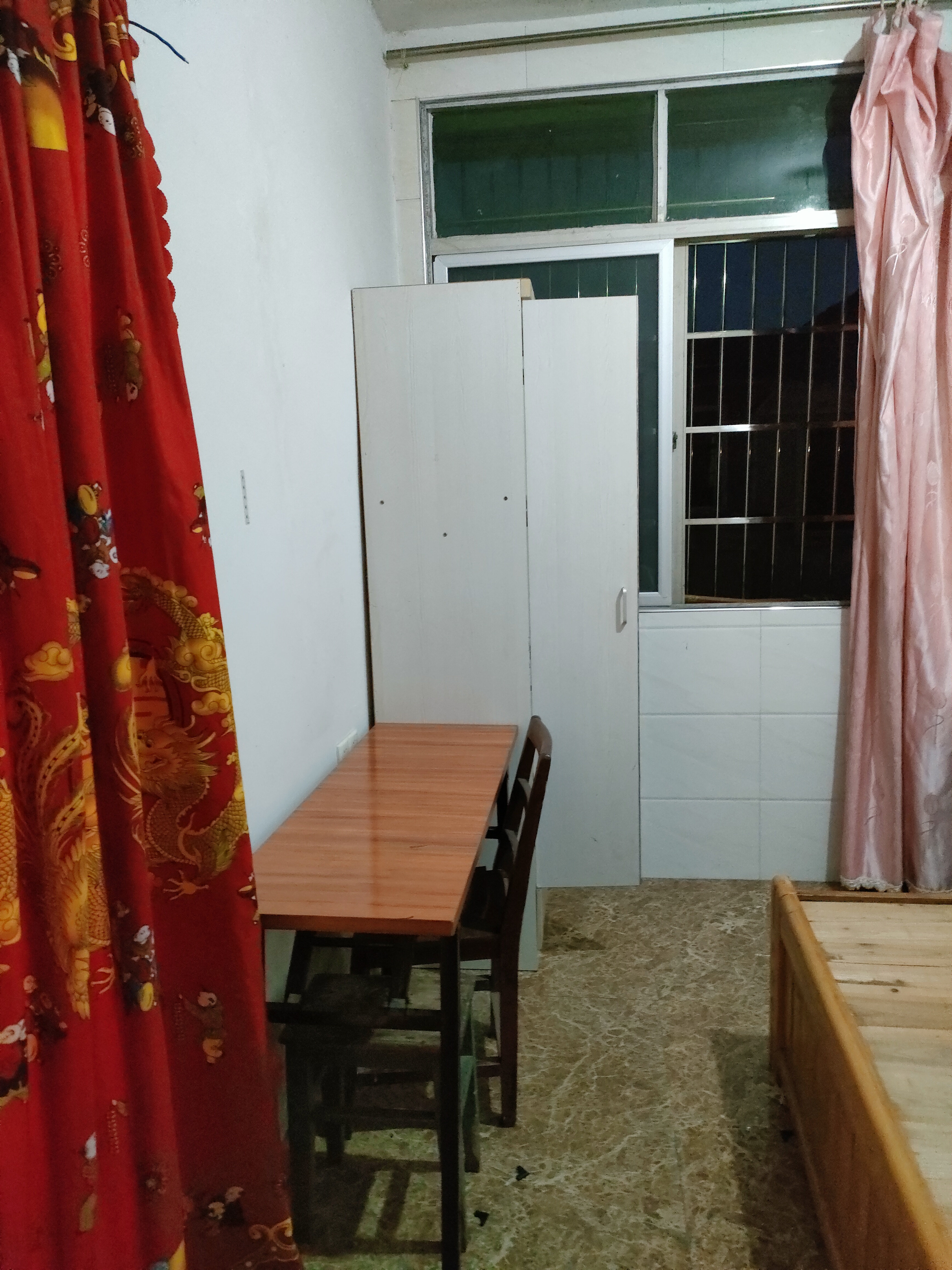 港口新村 随时看房·