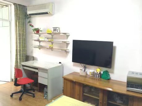 南泉小区 1居室 4200元/月