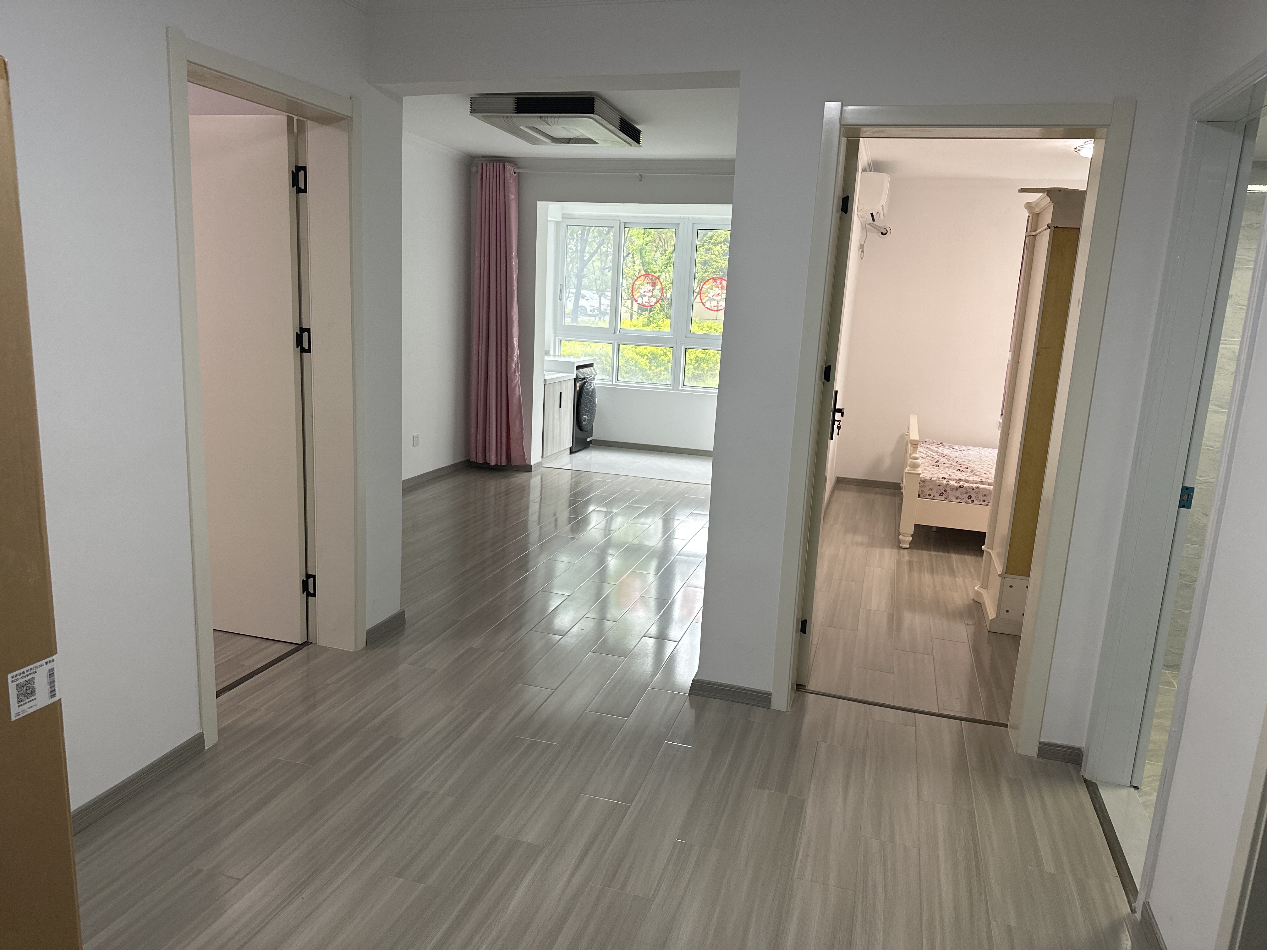 景河苑 2居室 1800元/月