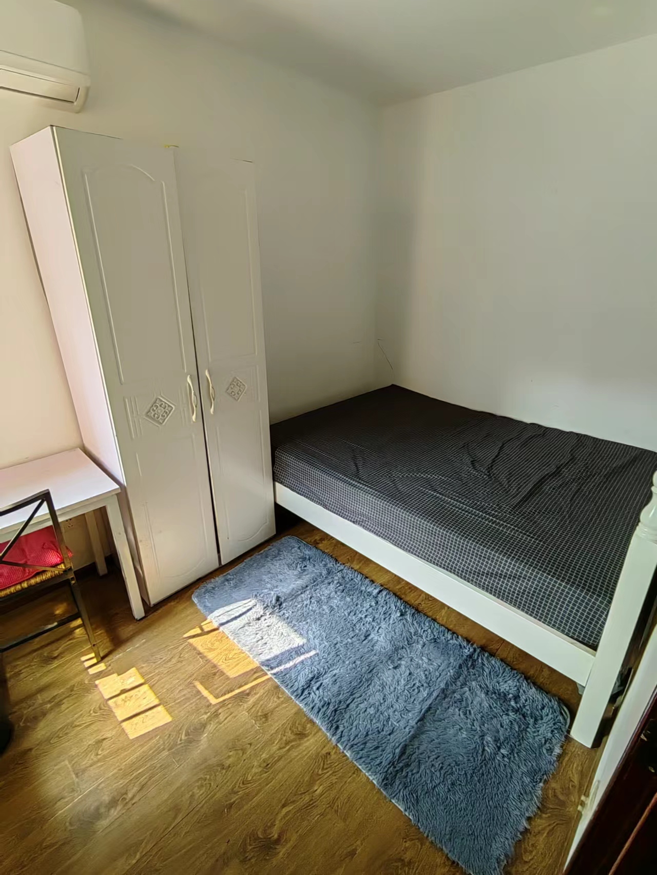 将府锦苑 3居室 1600元/月