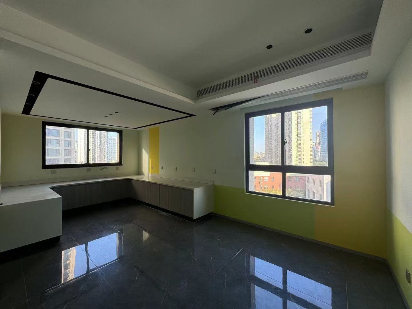 市府路壹号 3居室 4000元/月