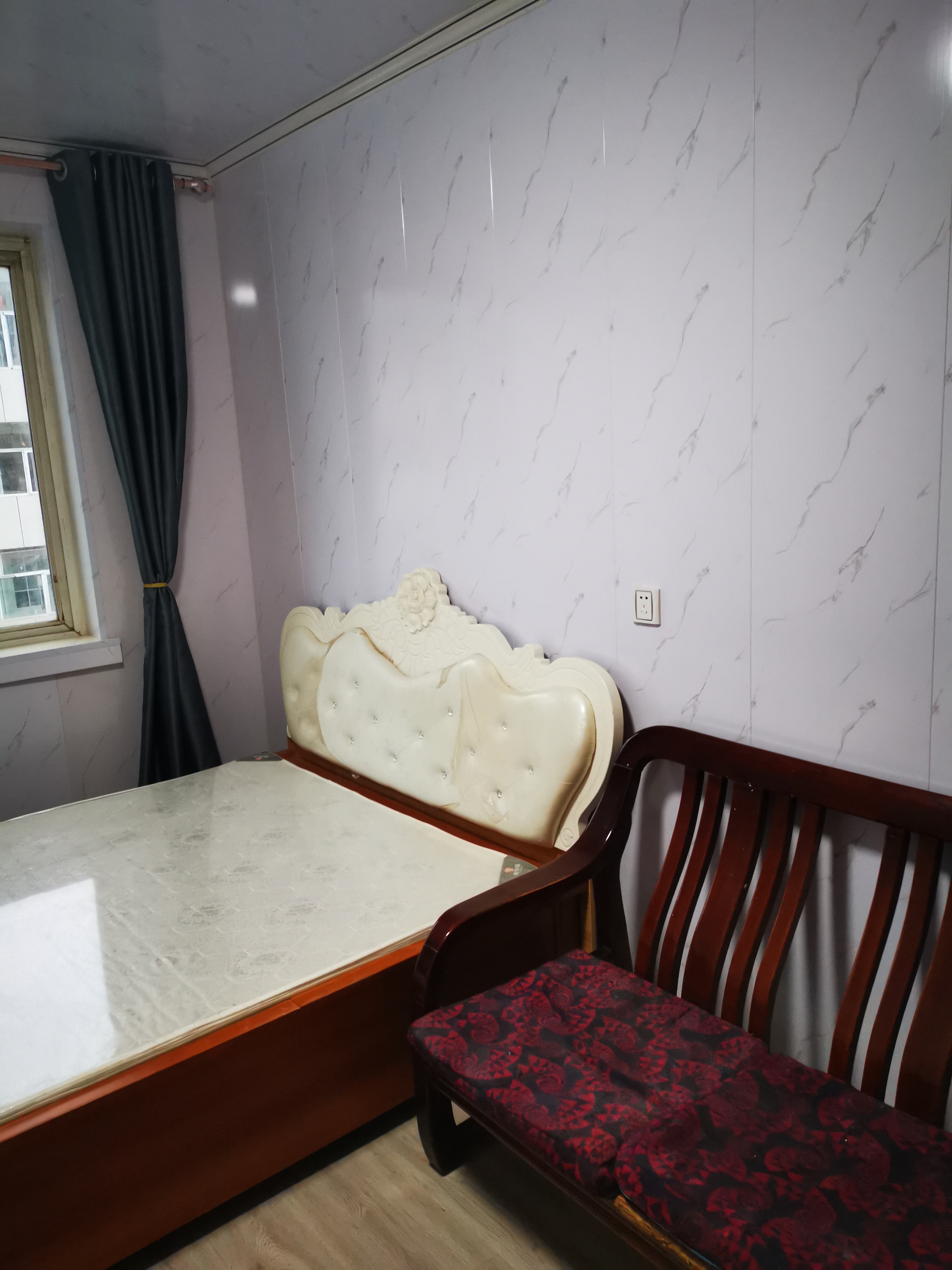 水总小区 3居室 1400元/月