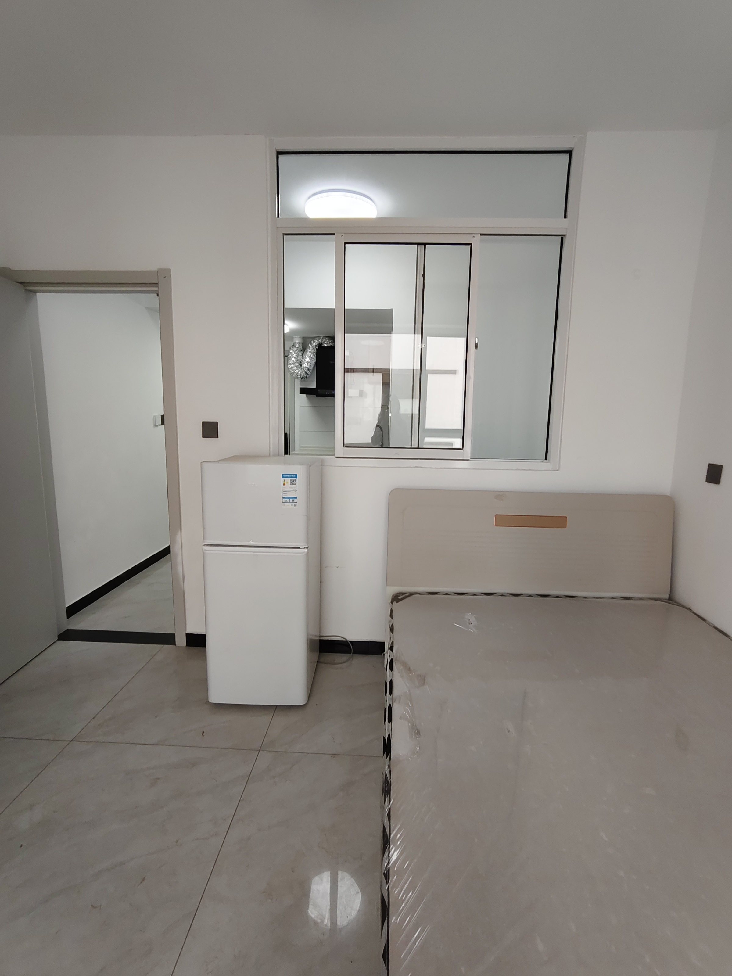 小郊亭 1居室 3300元/月