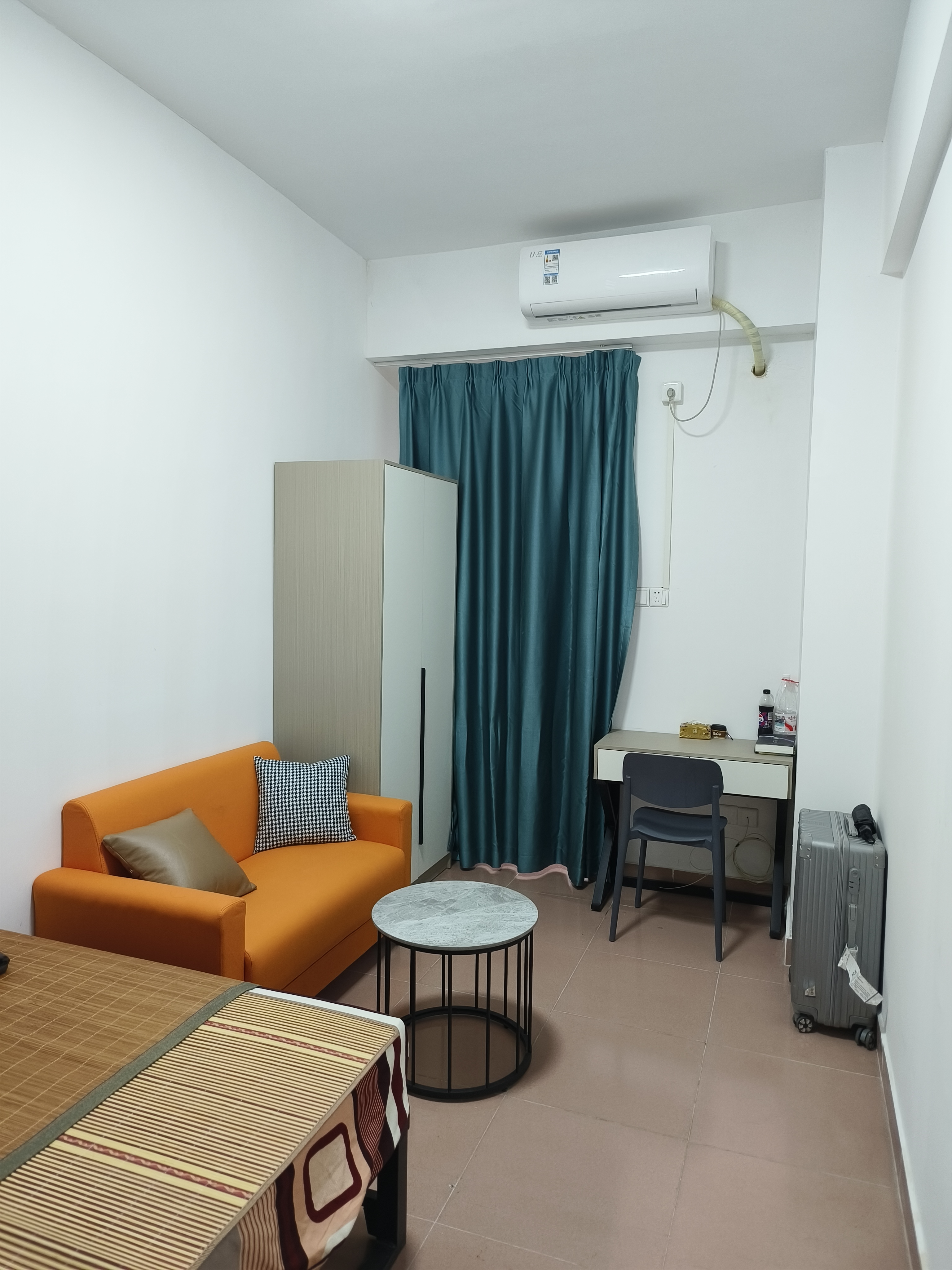 汇合隆大厦 1居室 1250元/月