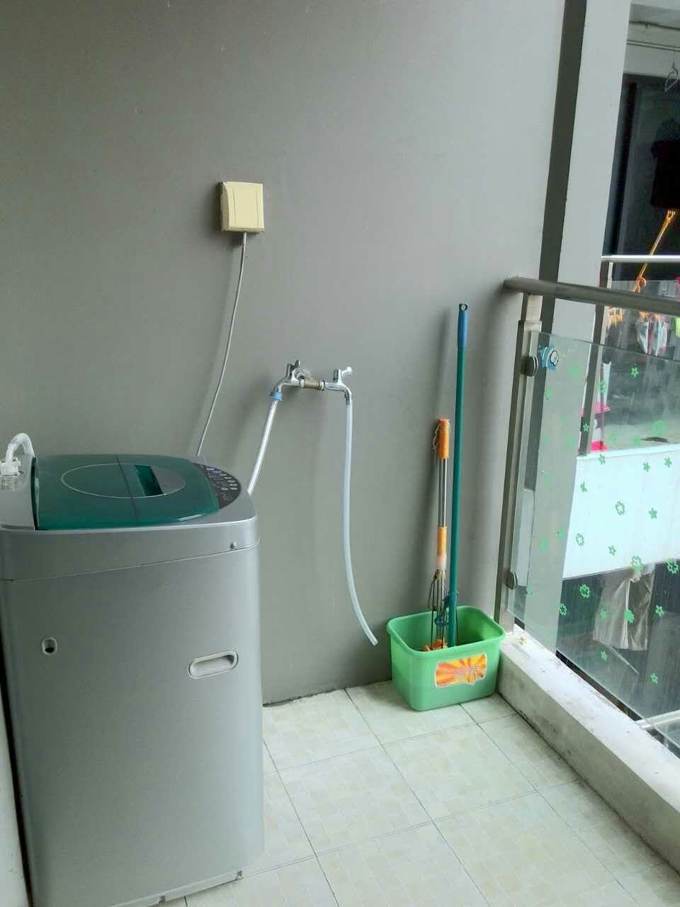 阳光花地苑 随时看房·