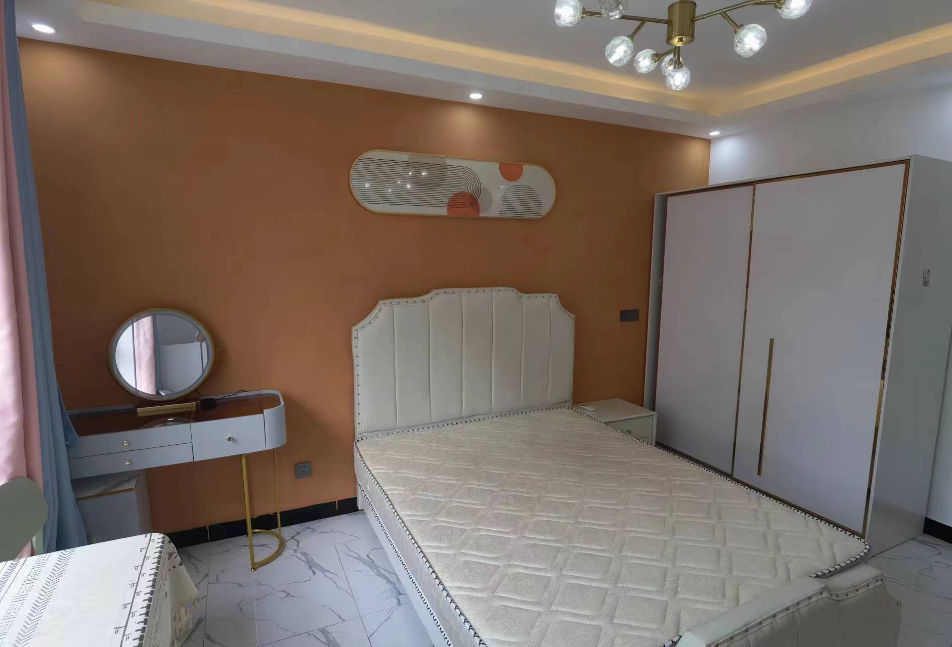 乐康苑 1居室 1600元/月