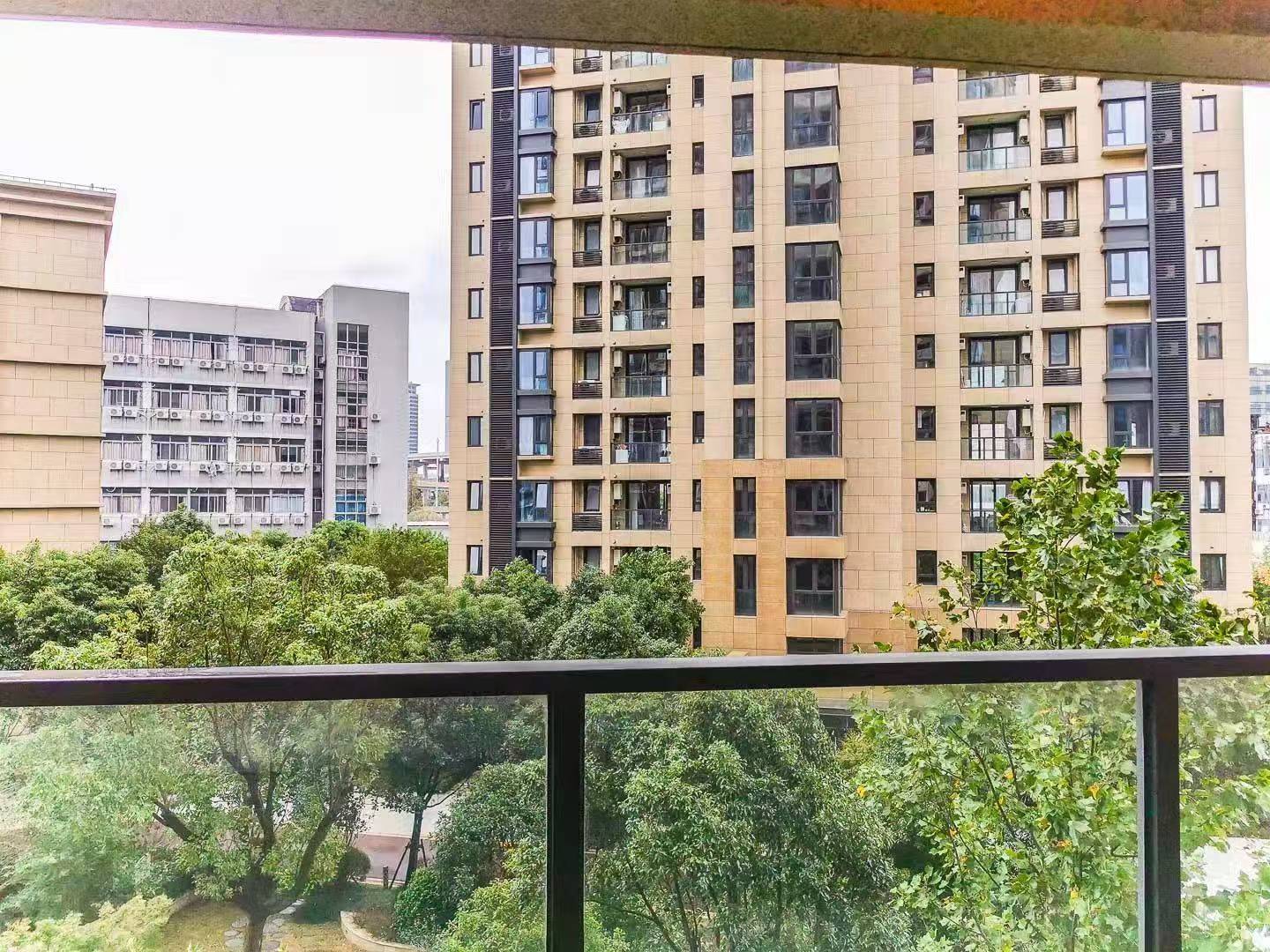 嘉隆汇 随时看房·