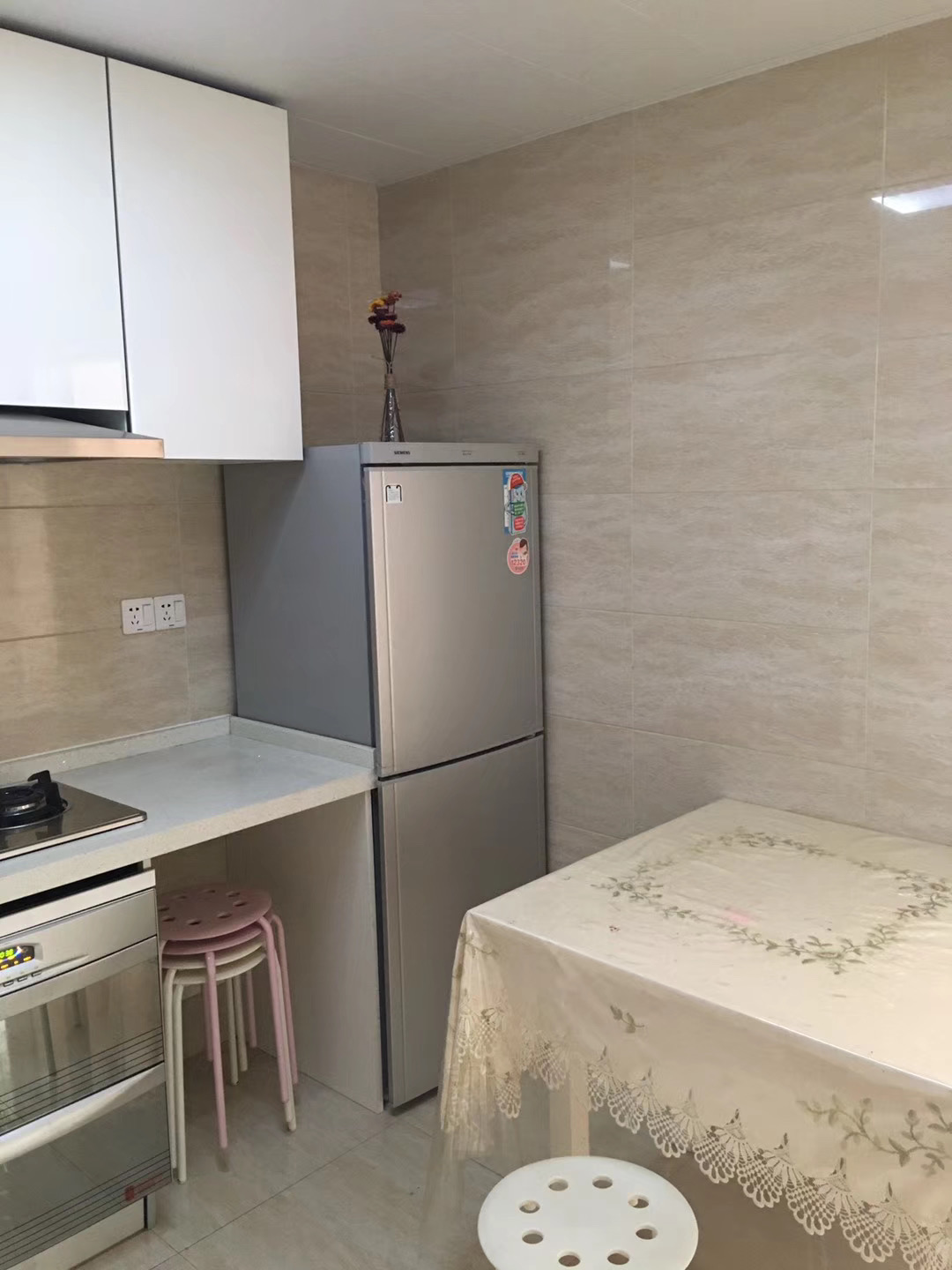 建德路1号 2居室 7800元/月