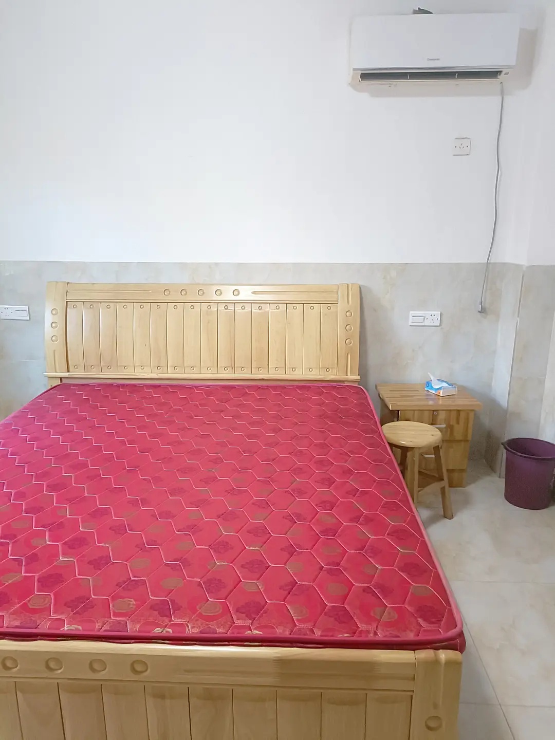 西溪花园蒹葭苑 1居室 1290元/月