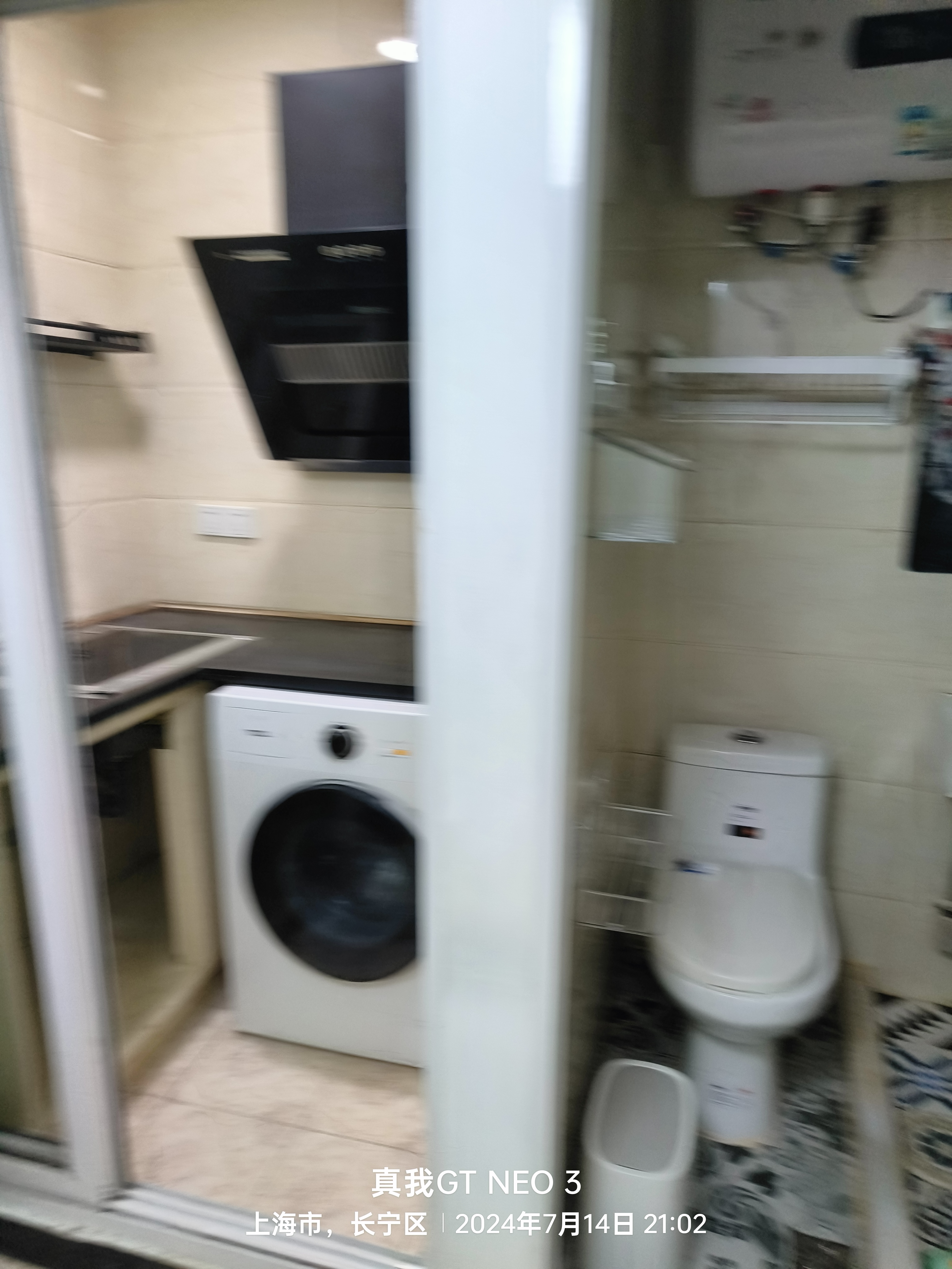 江苏路186弄 随时看房·