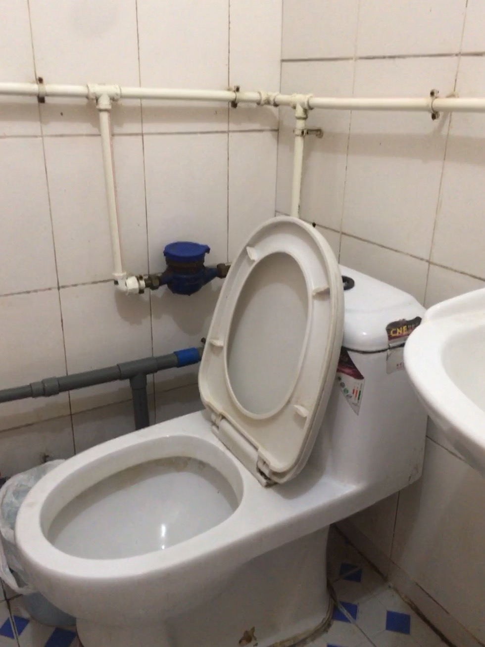 东馨花园小区 随时看房·