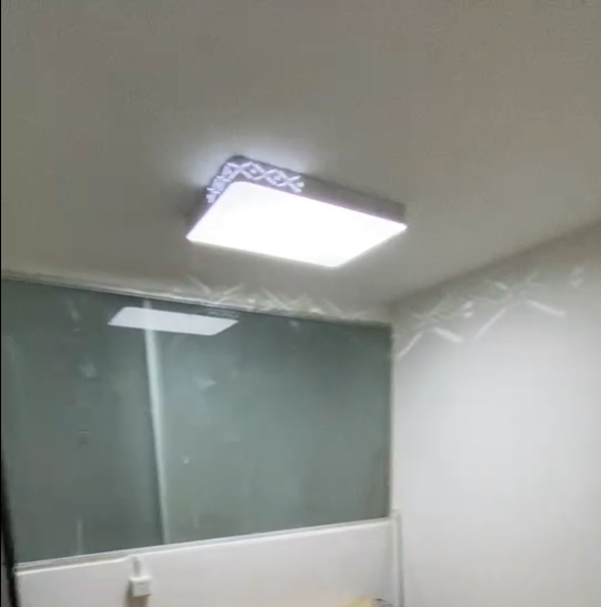 荔湾区站前路西平里 随时看房·
