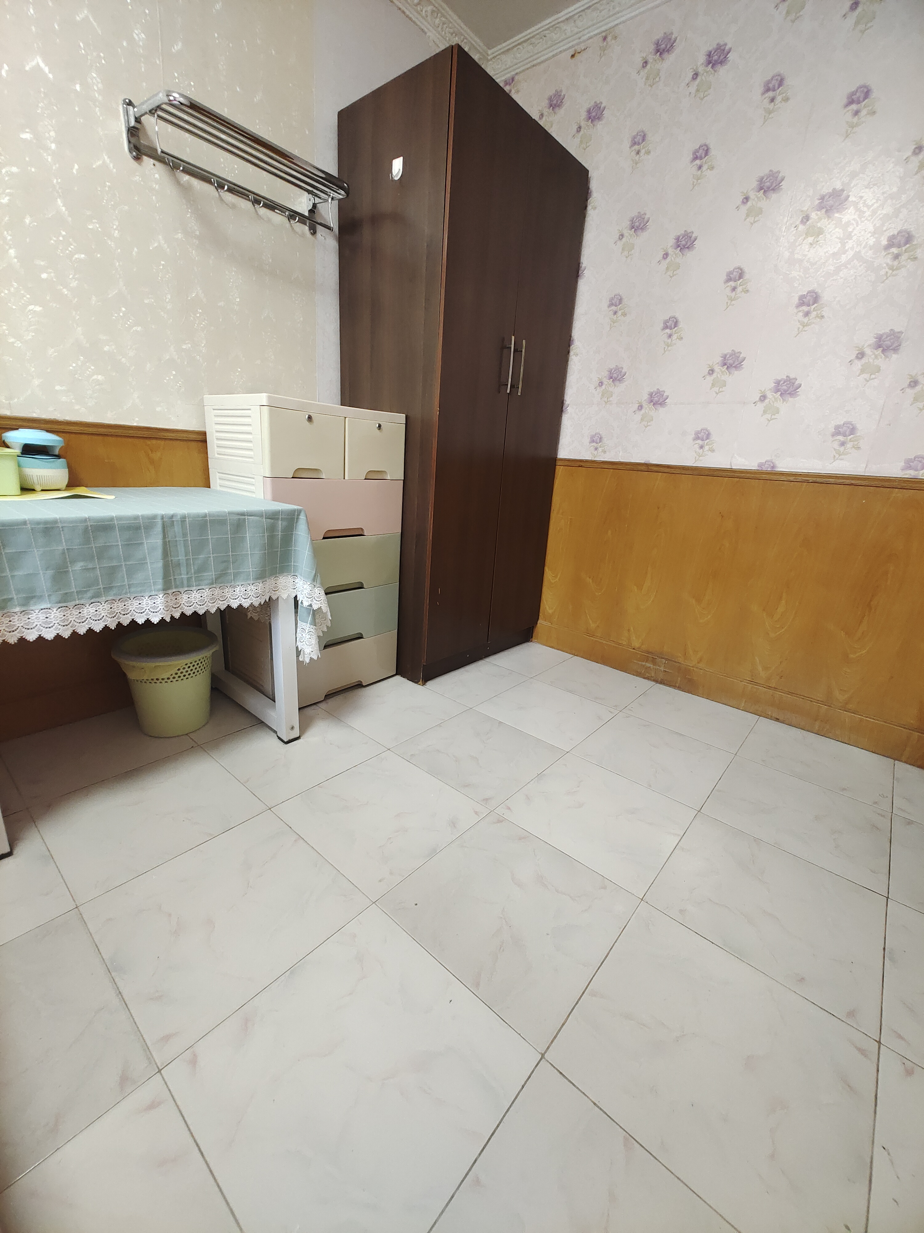 北三环安贞门安贞里二区次卧 随时看房·