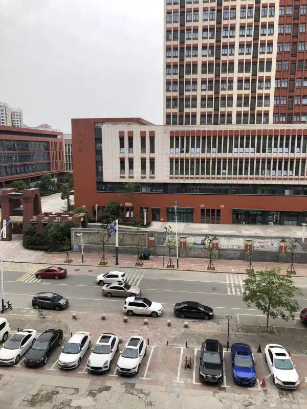 上堤公寓 随时看房·
