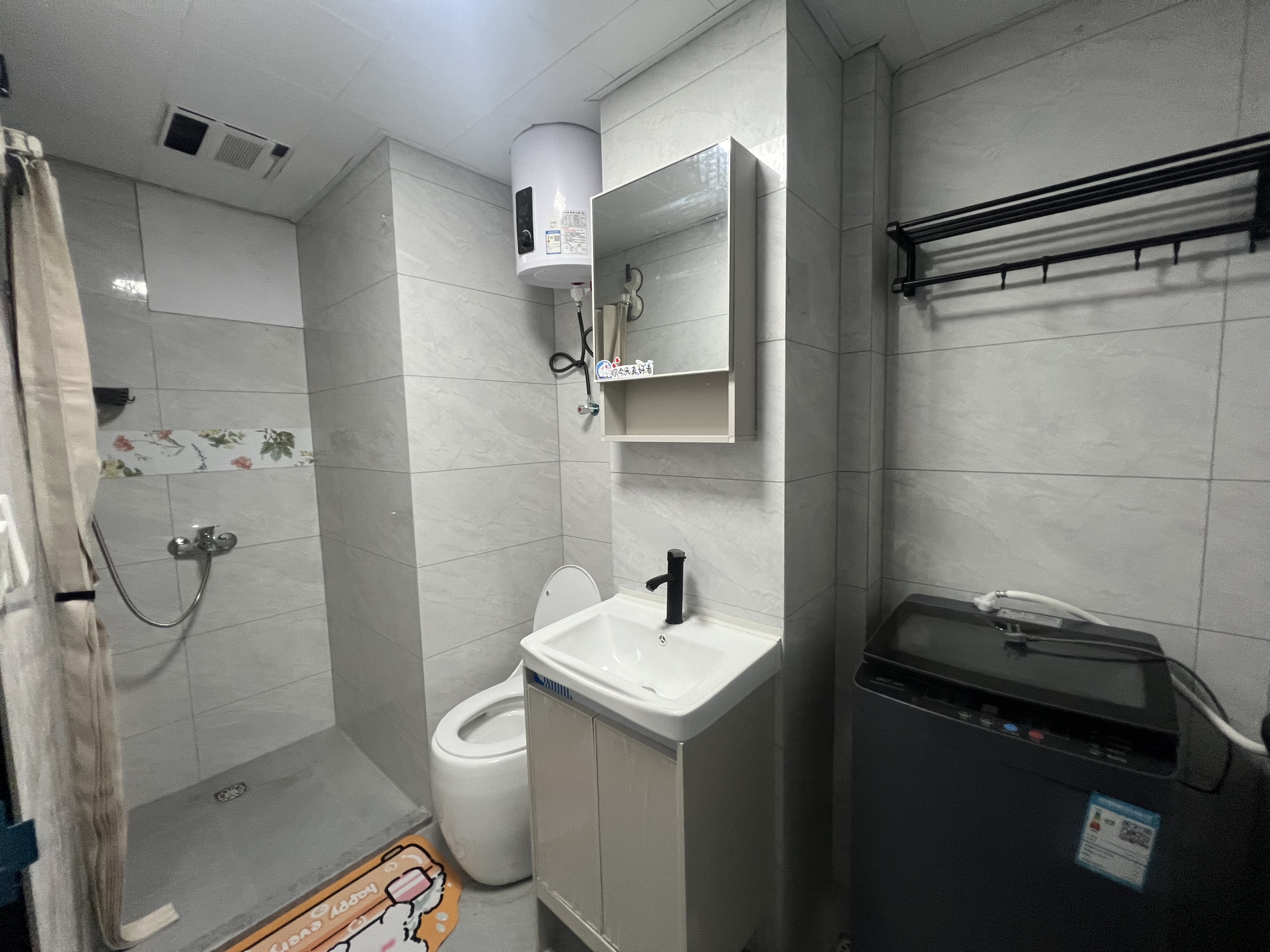 财富广场 随时看房·