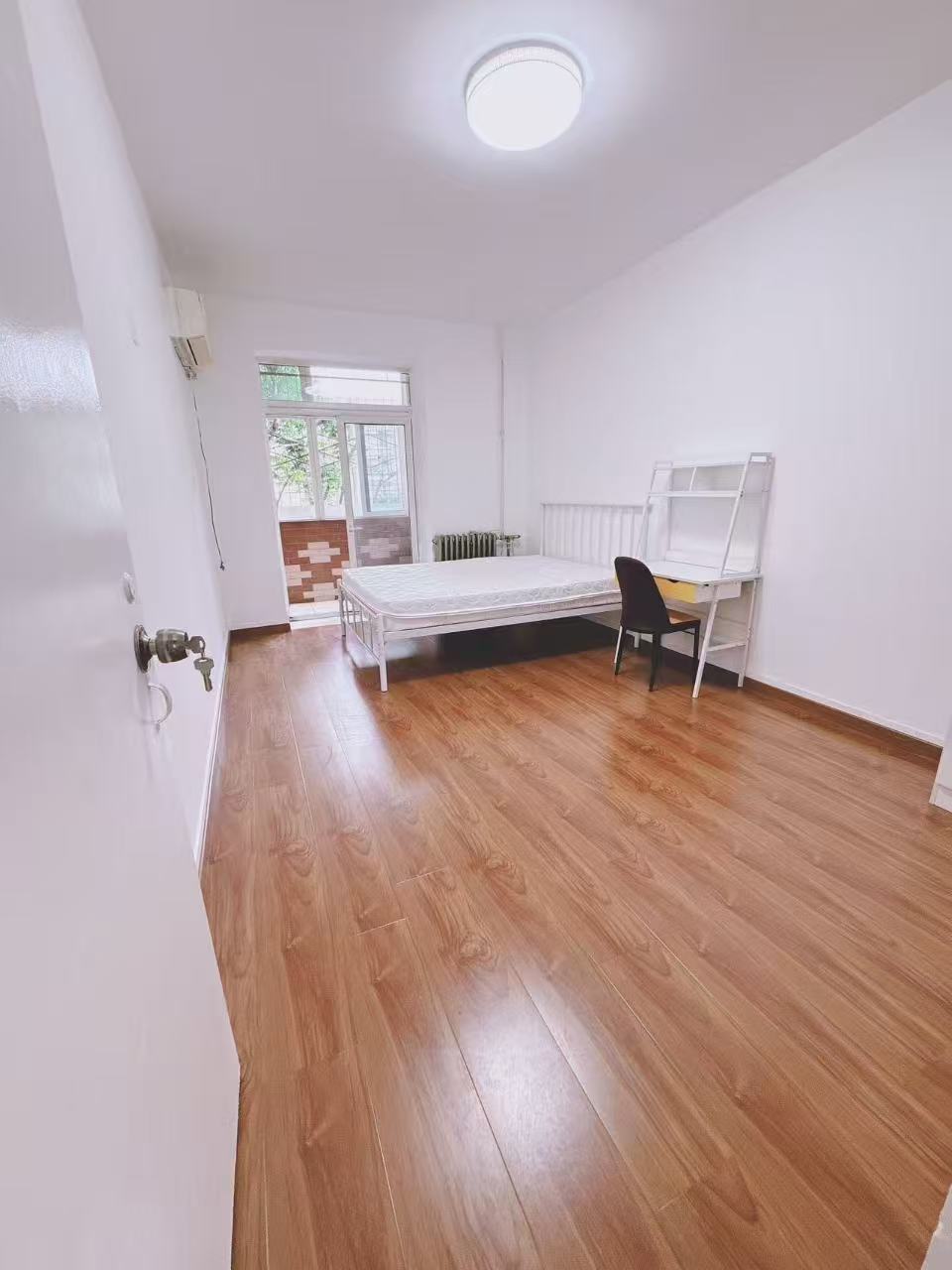 明光村小区 3居室 3500元/月