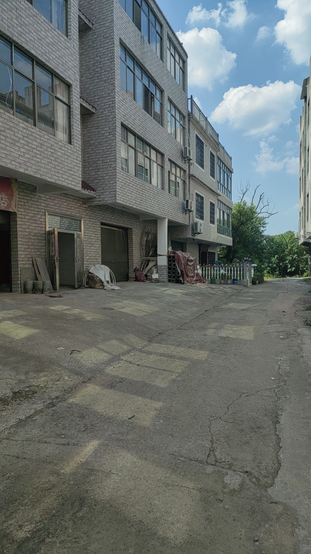 滨江镇柏里村 随时看房·