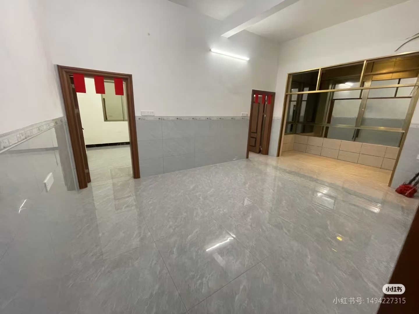 巴黎春天 随时看房·