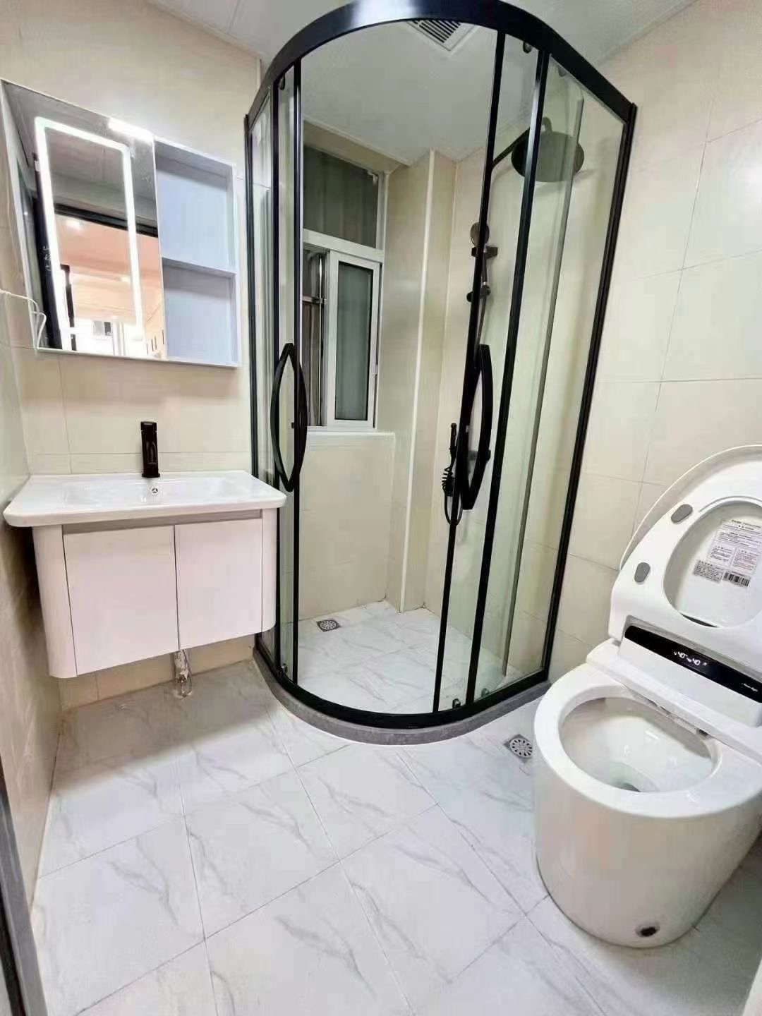 新泾三村 随时看房·