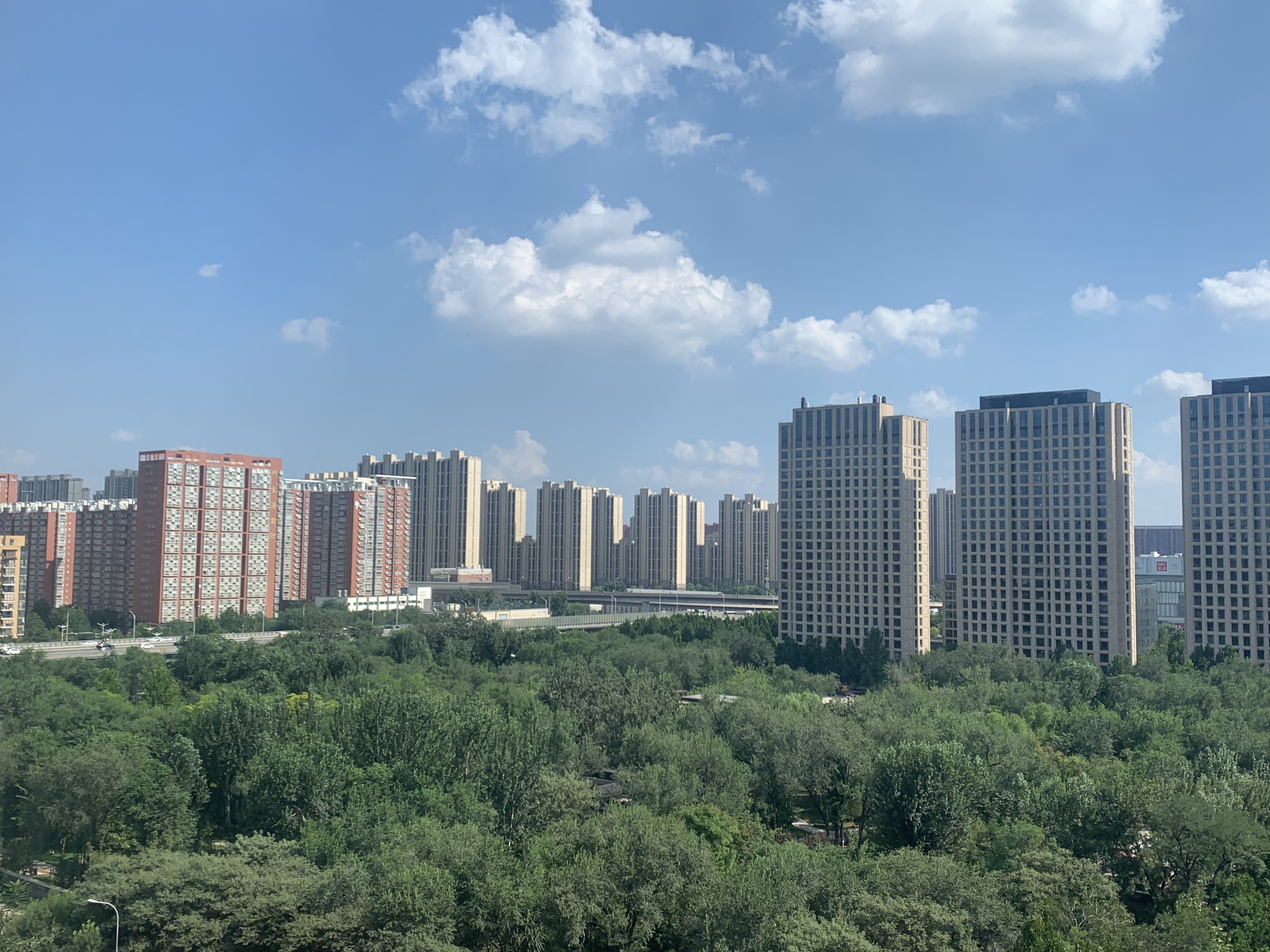 后现代城 随时看房·