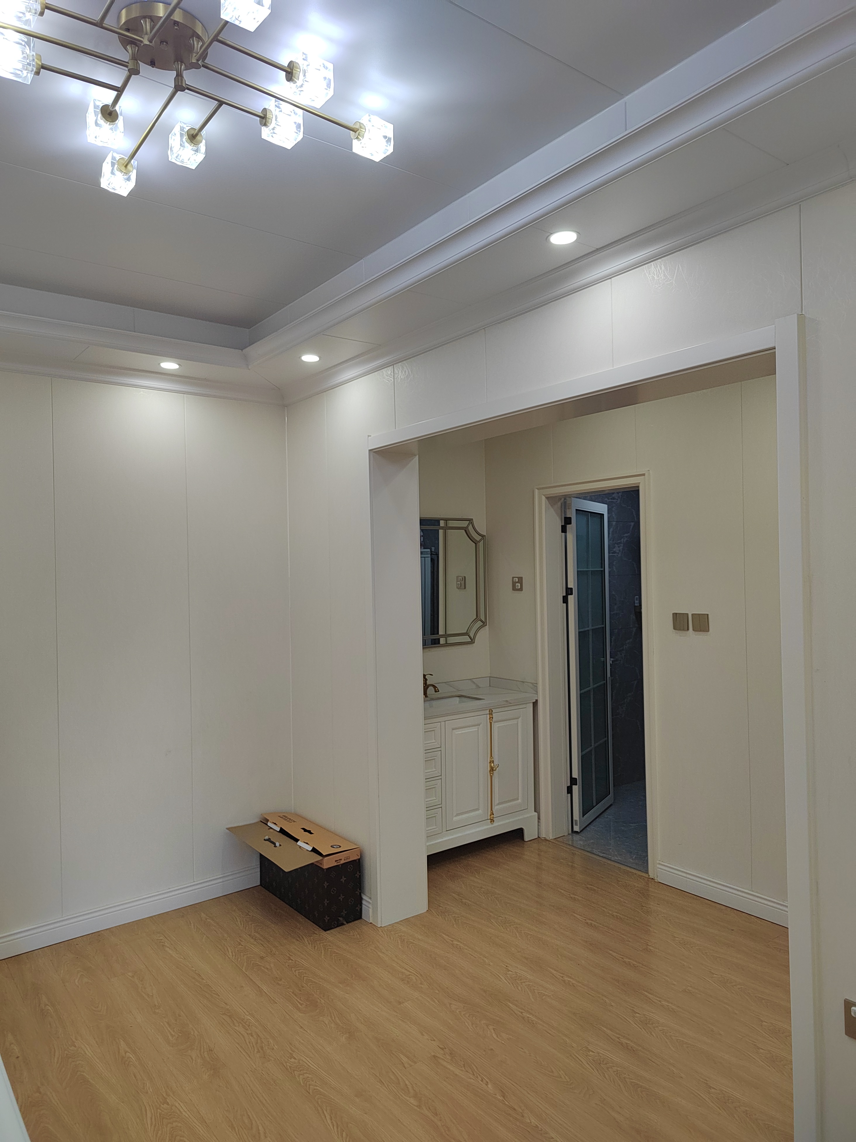 美域新城小区 随时看房·