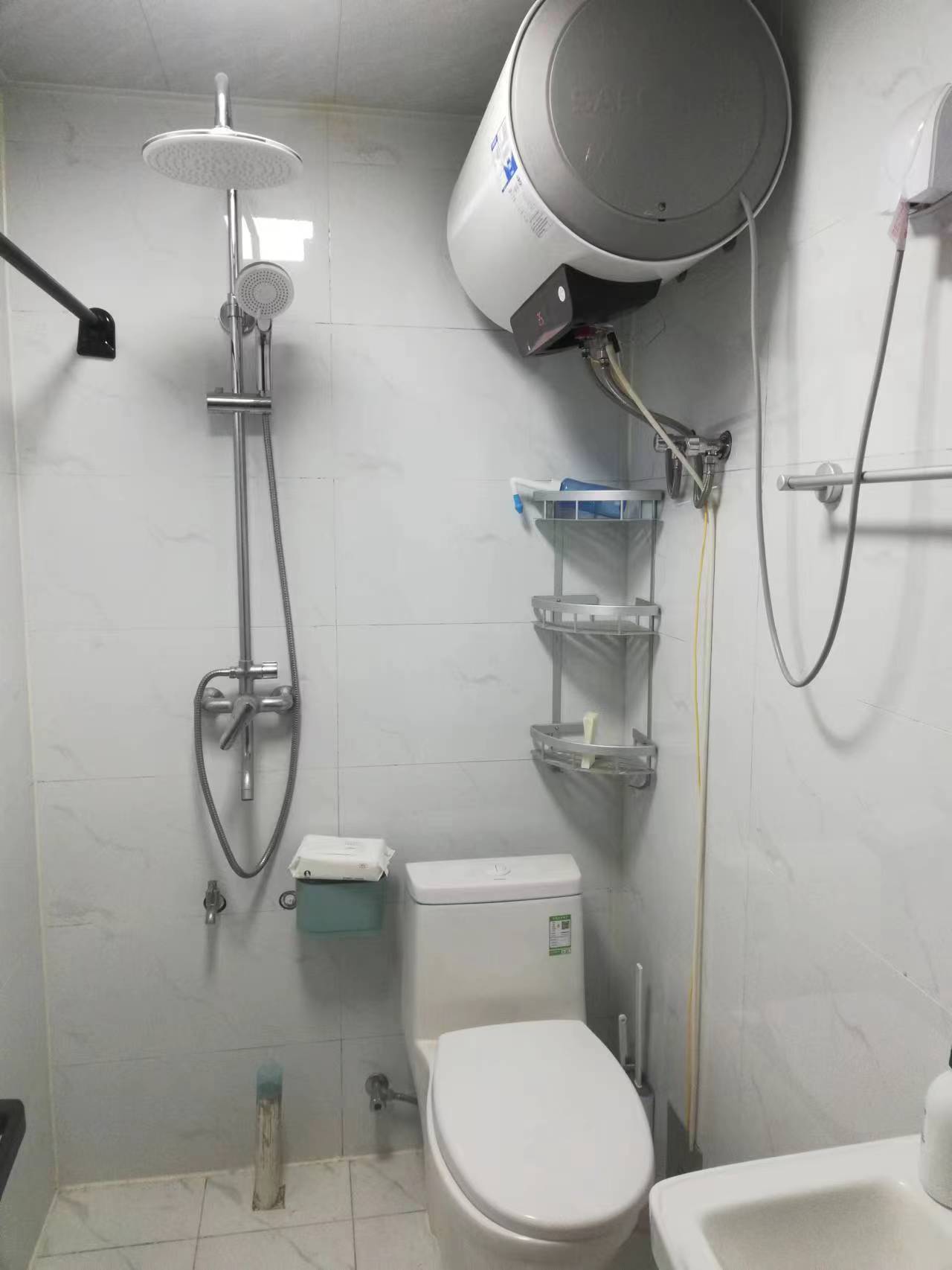 颐鸿豪庭 随时看房·