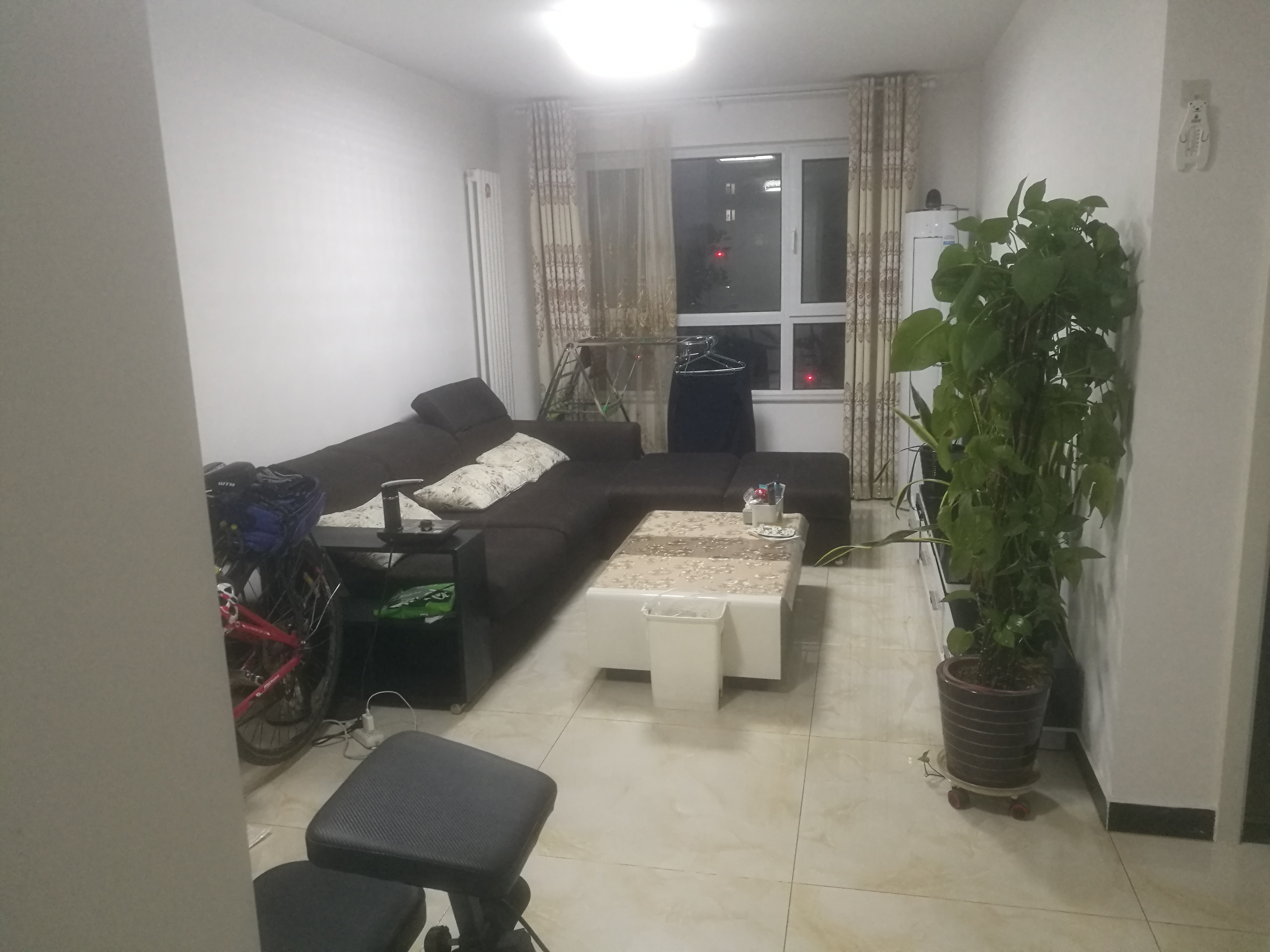 富力惠兰美居小区 2居室 1700元/月