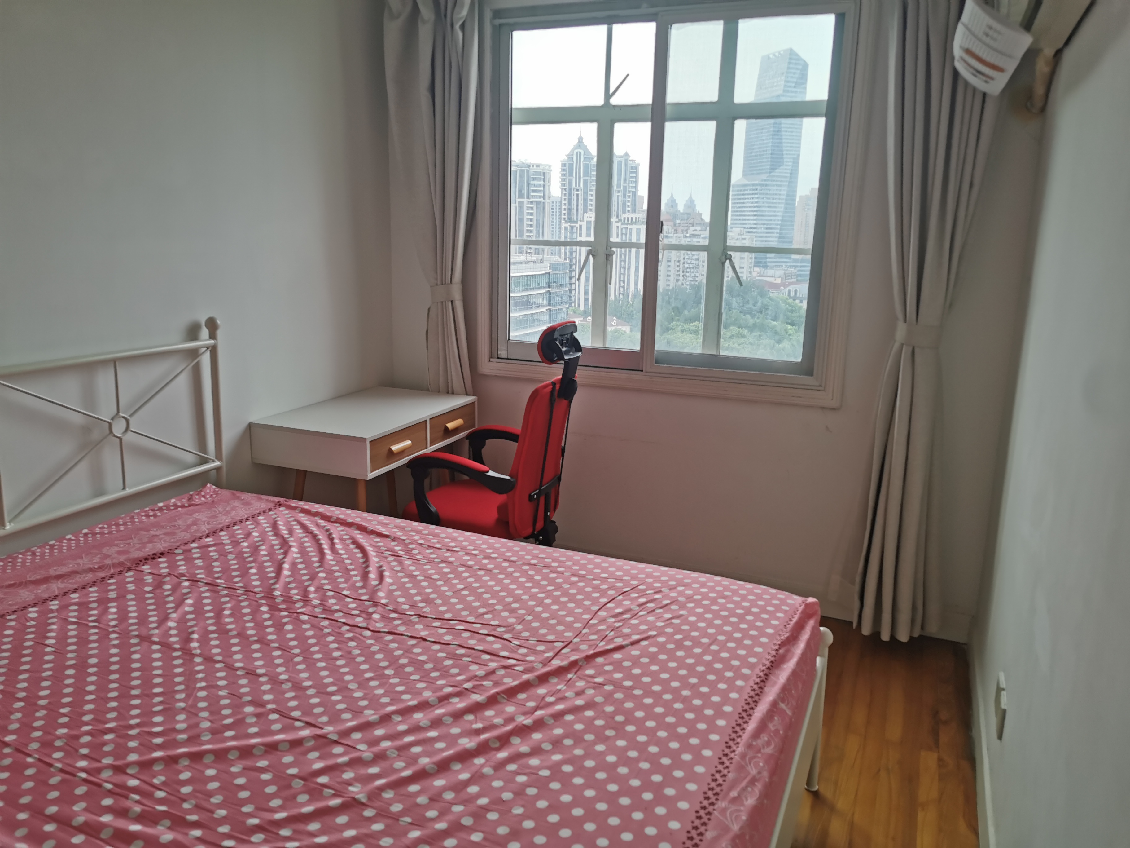 华山花苑 随时看房·