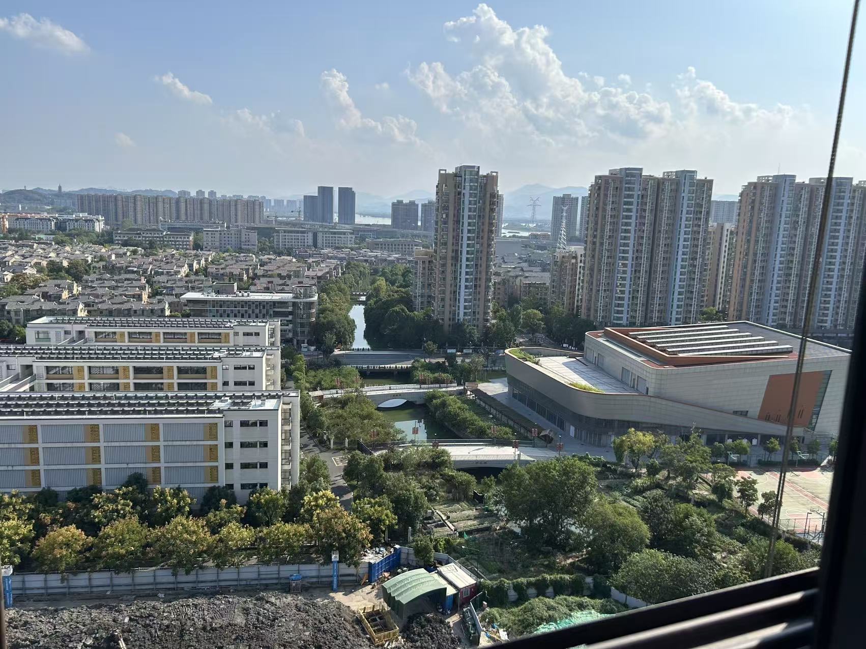 陈湘华庭 随时看房·