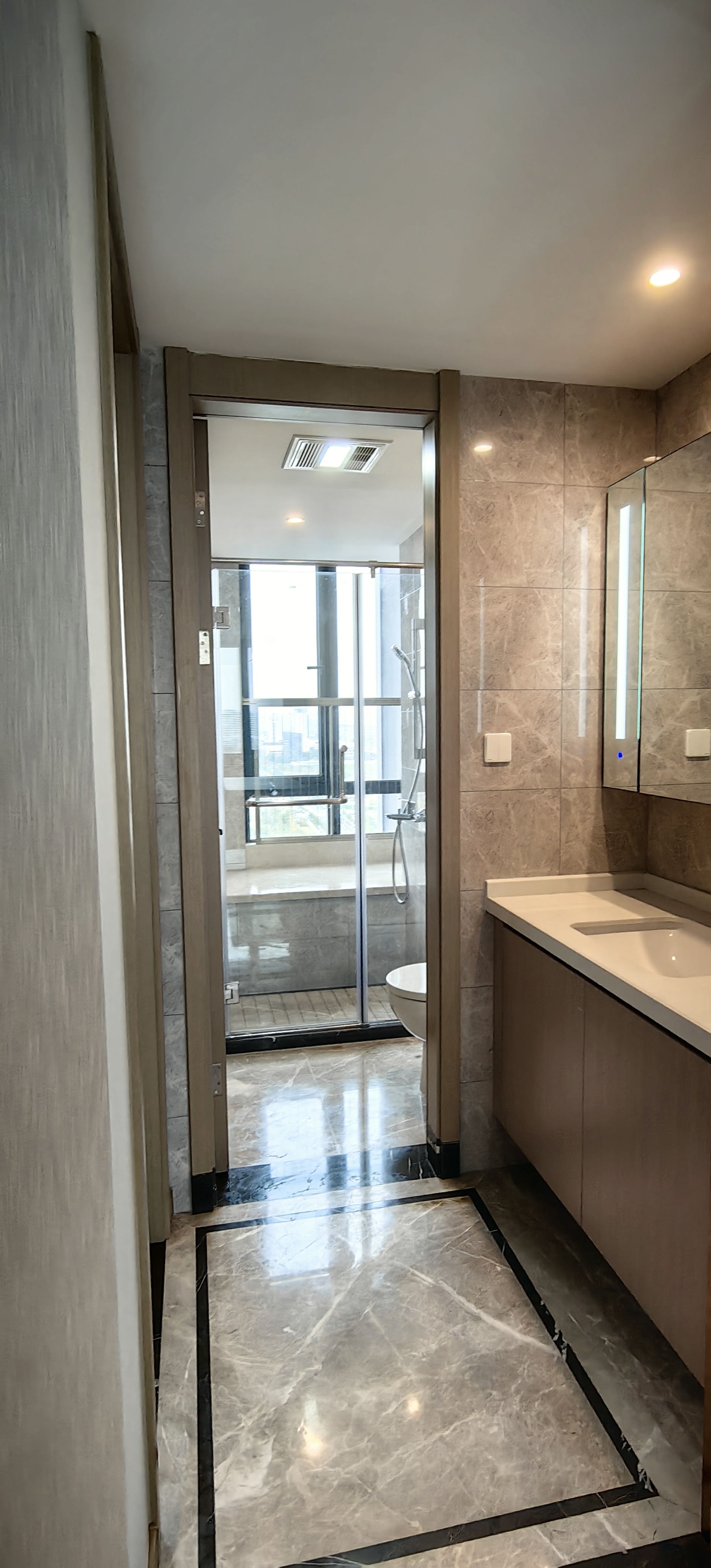 陆肖麓鸣九天麓吟苑 随时看房·