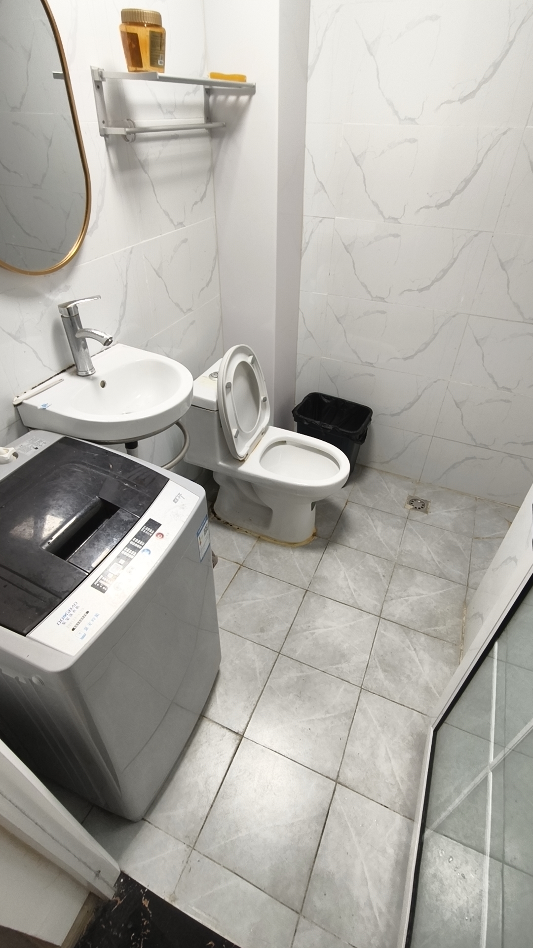 湖滨荣府 随时看房·