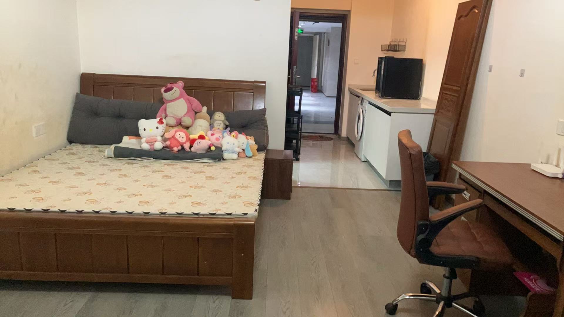 华生城首府 1居室 1380元/月
