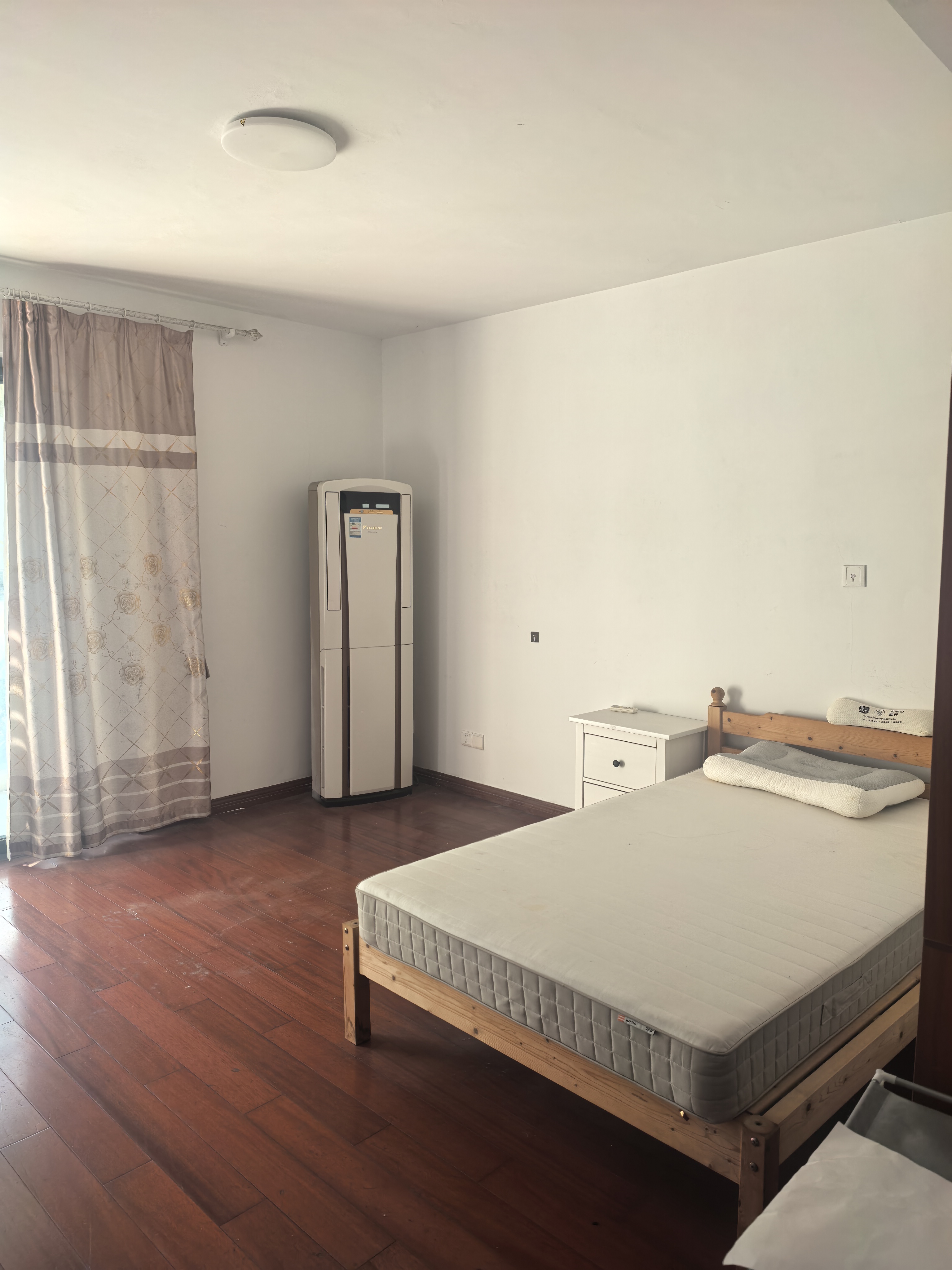 上海临港新城宜浩 随时看房·