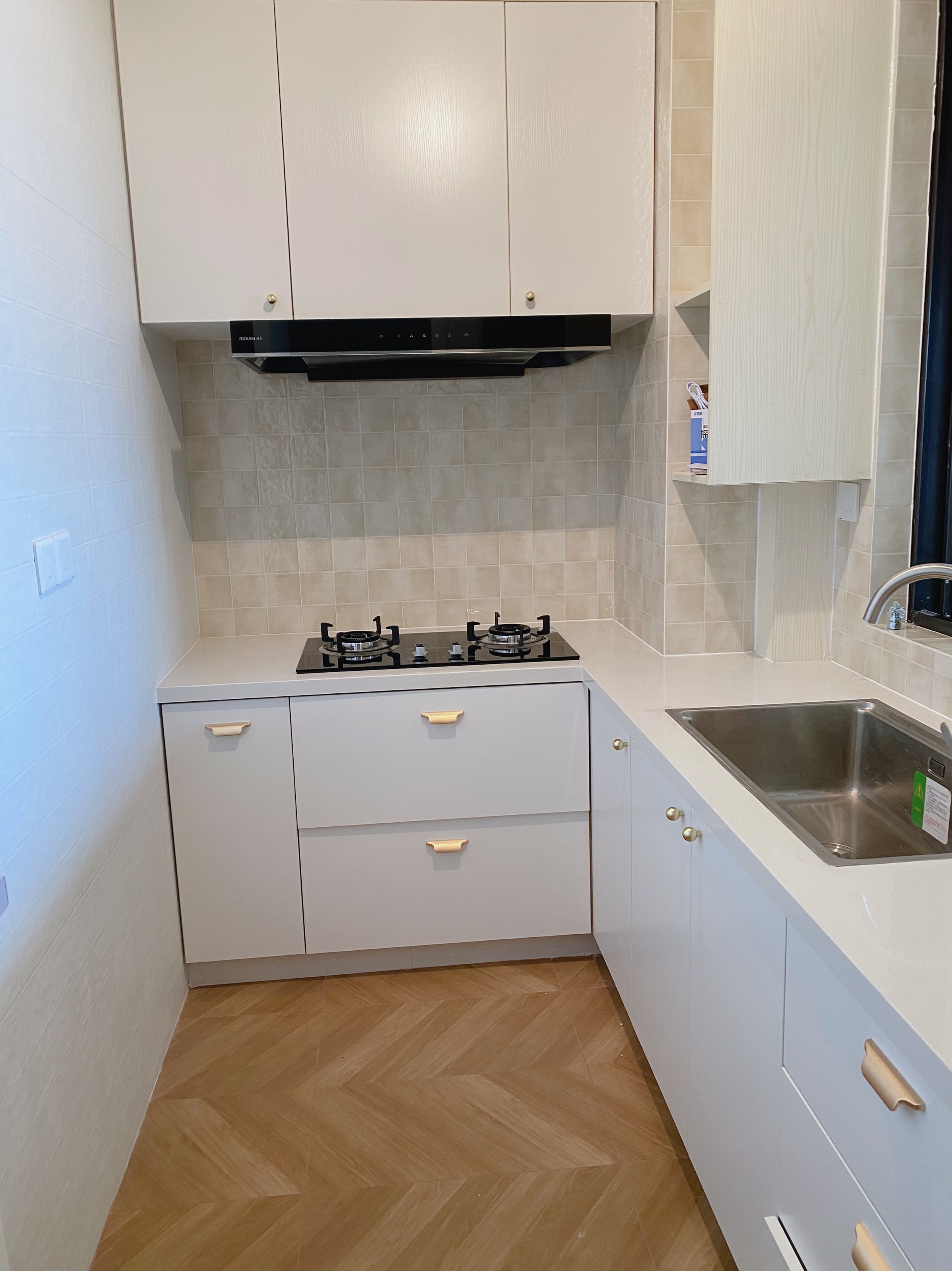 众泾水岸花园 随时看房·