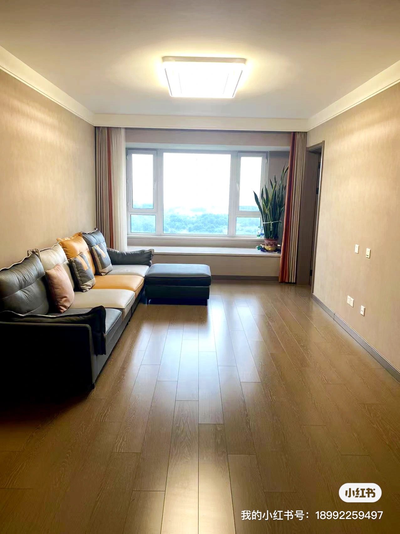 小窑湾龙湖天矩 3居室 2300元/月