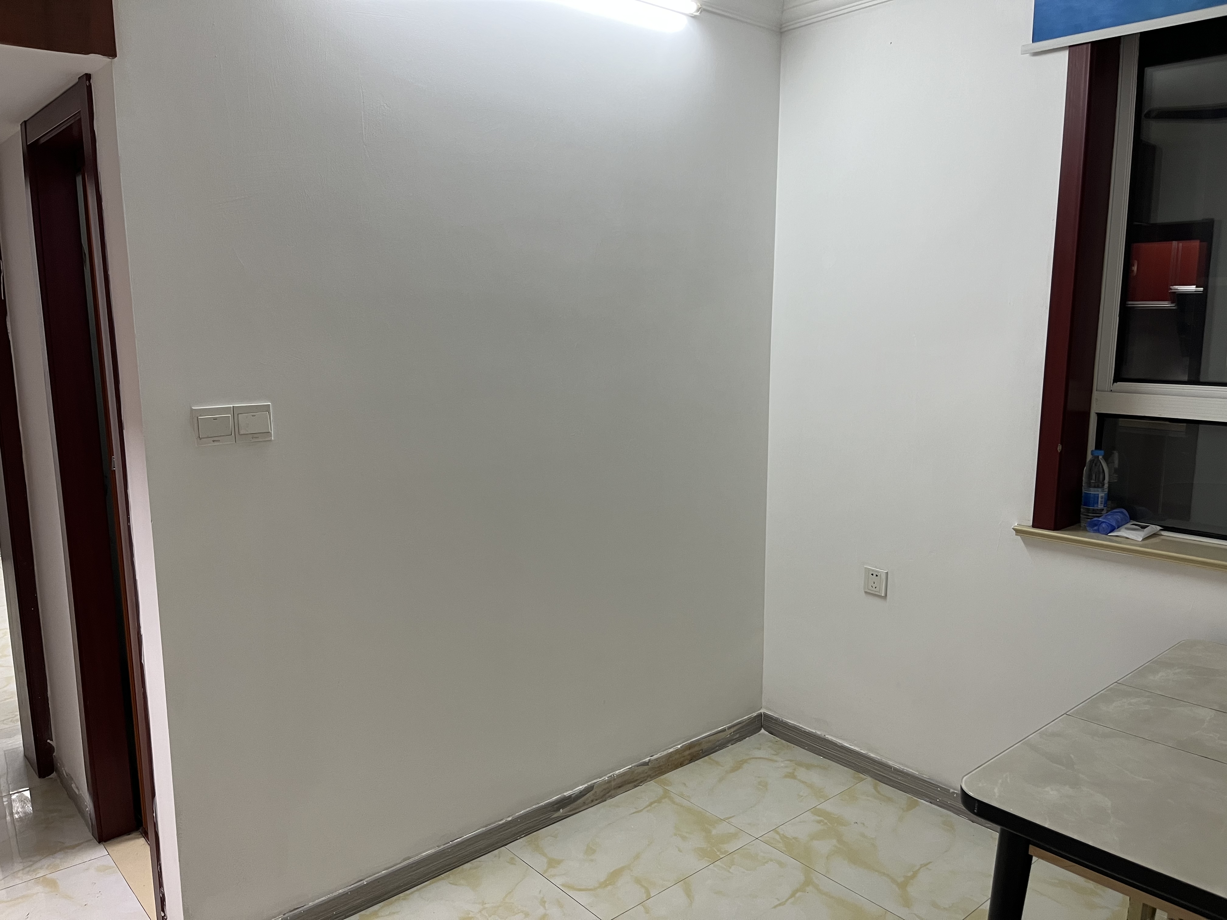 华浜新村，底楼带天井 随时看房·