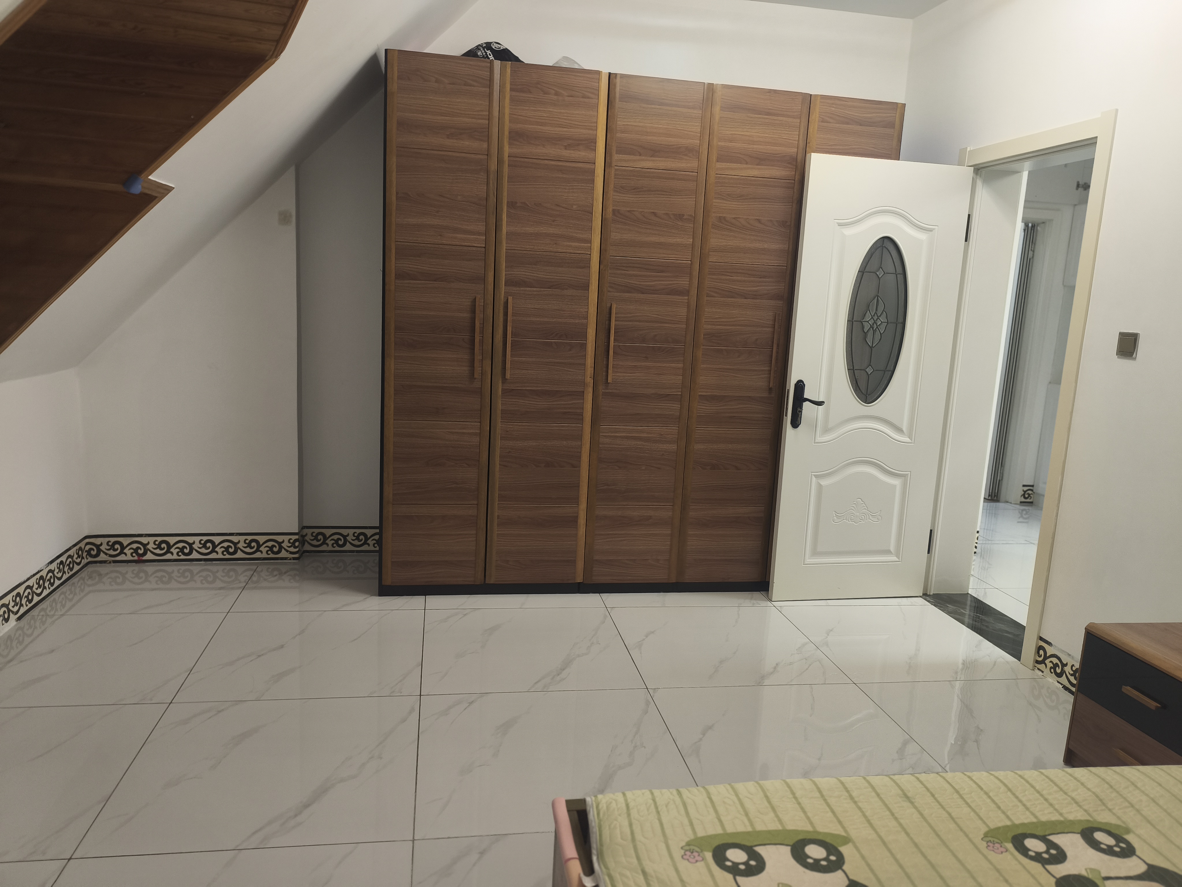 欧美亚世界阳光 随时看房·