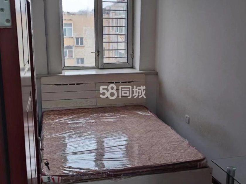 民生路99号小区 3居室 1000元/月