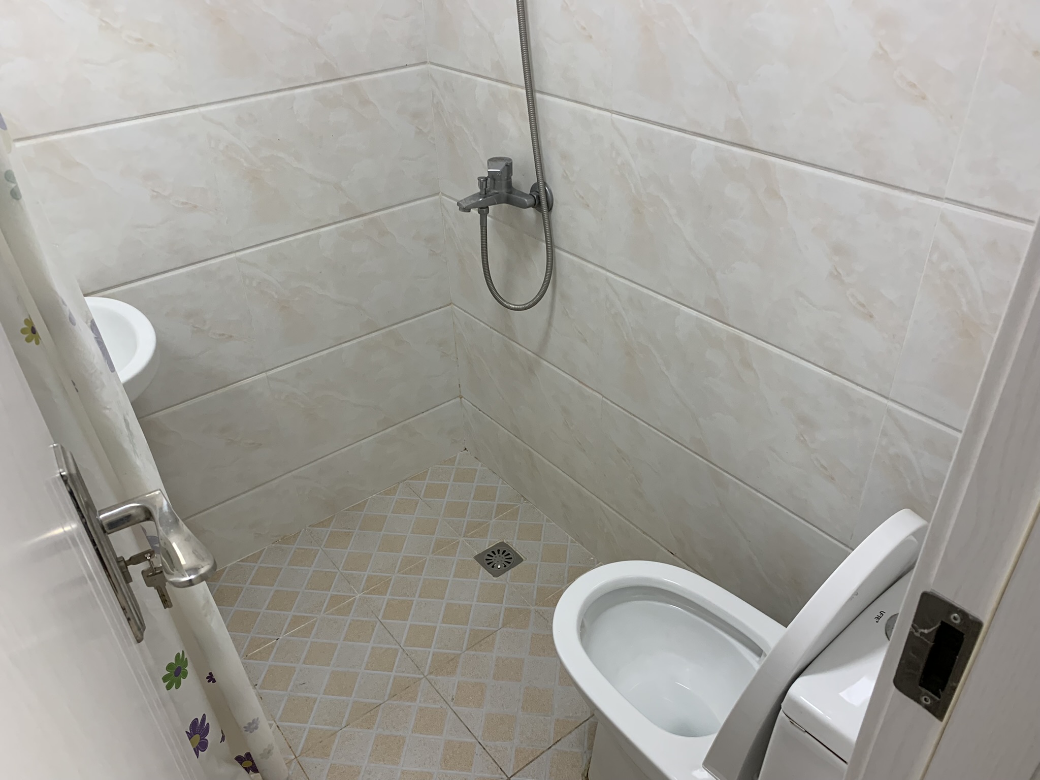 北市场小区 随时看房·