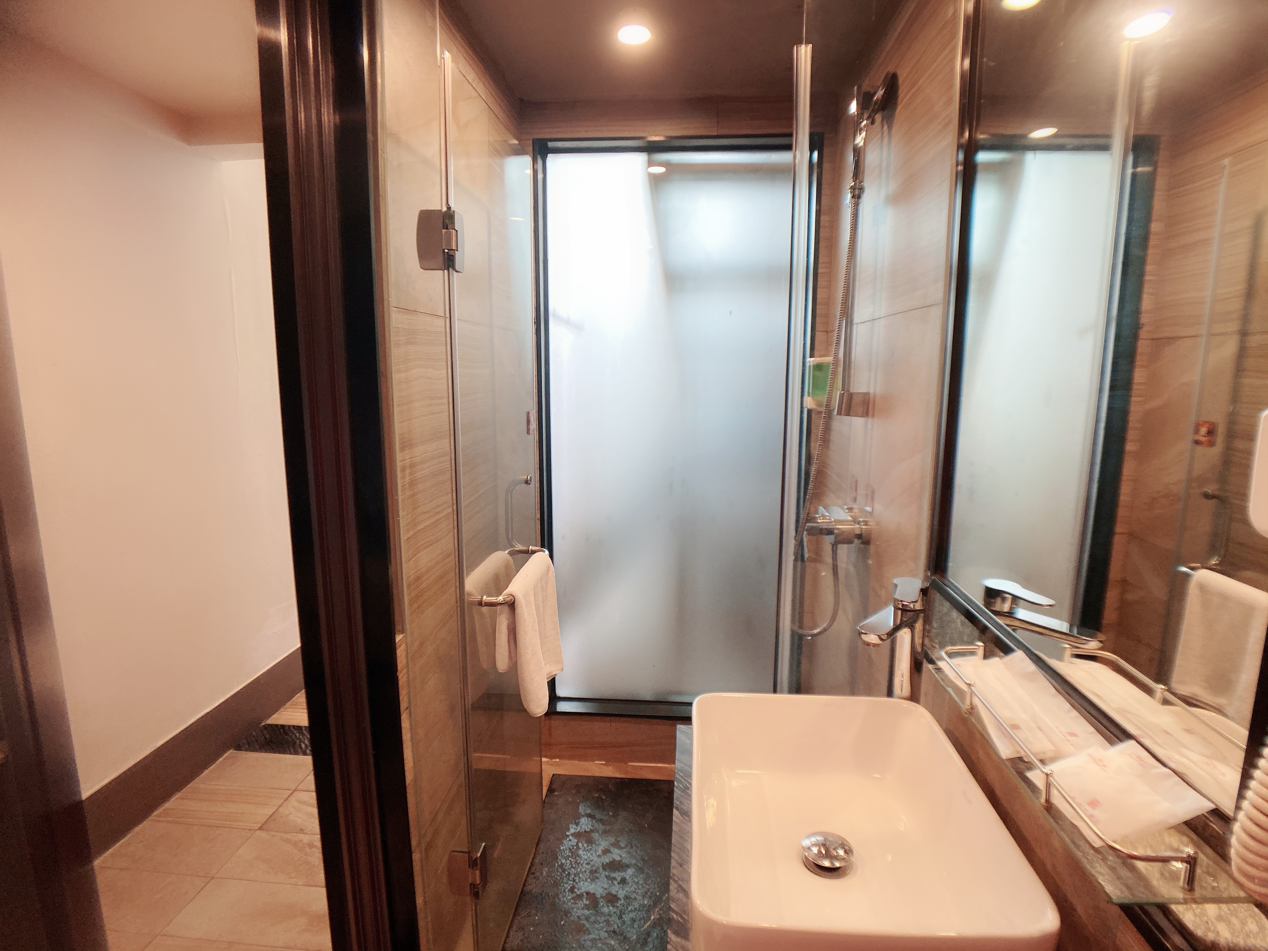 翠岭华庭 随时看房·