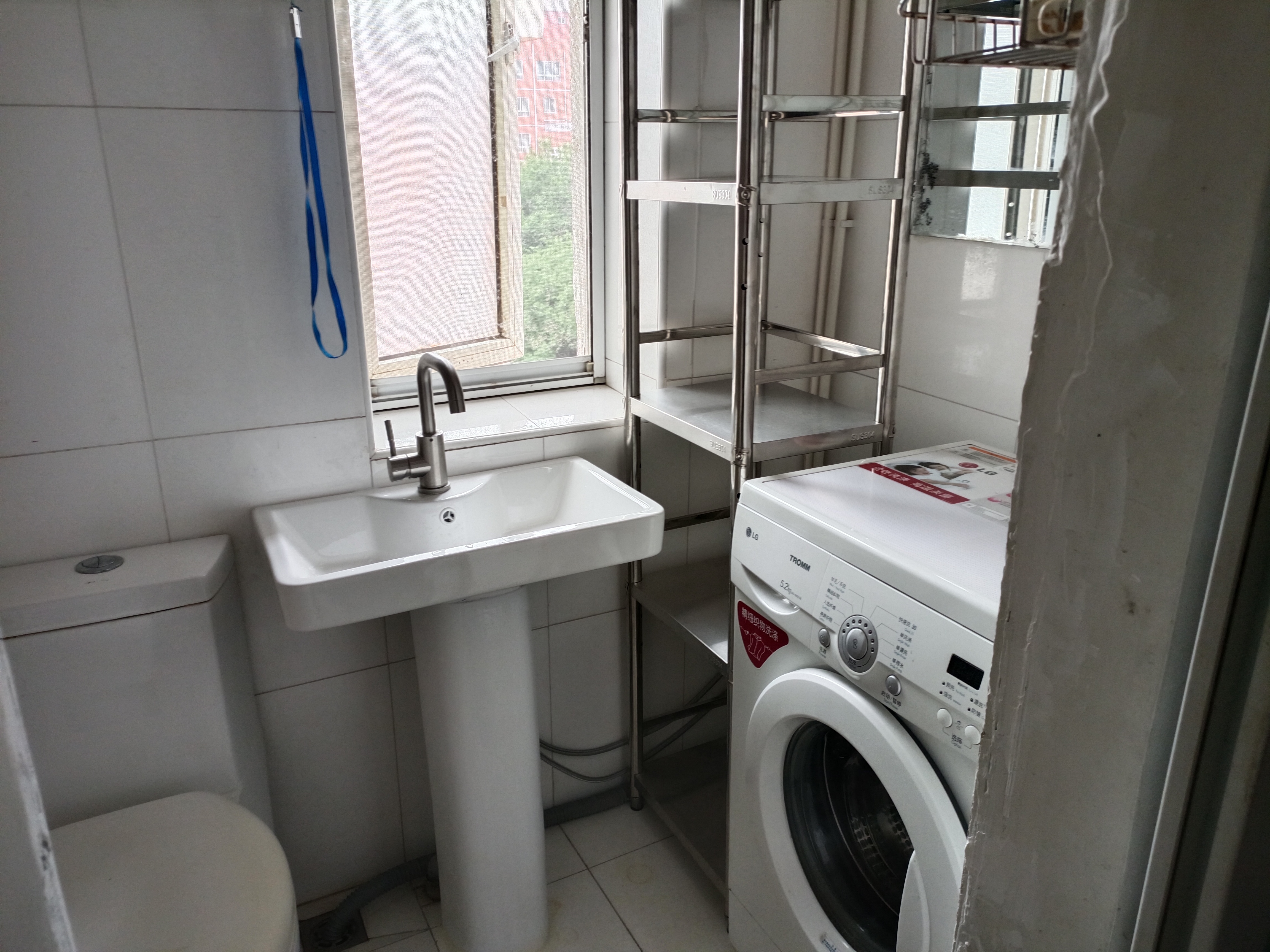 北京市西城区三里河一区甲52栋6-662 随时看房·