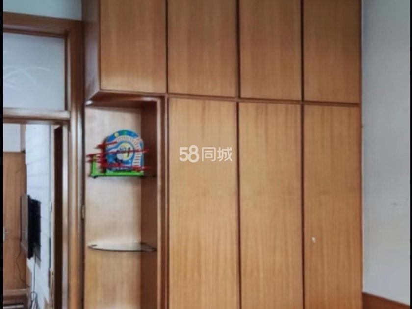 普照园小区 7居室 1500元/月