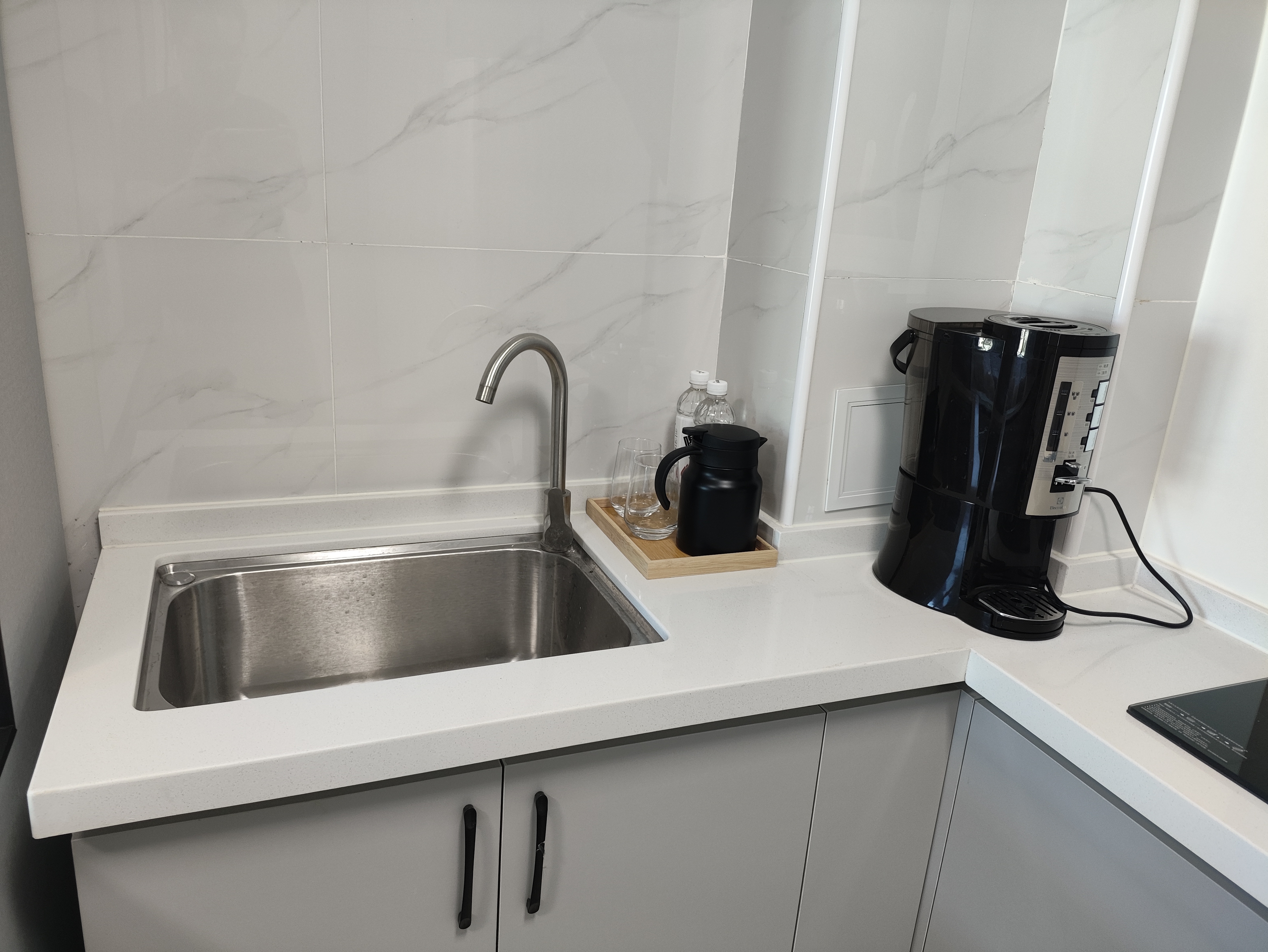 宝隆大厦 随时看房·