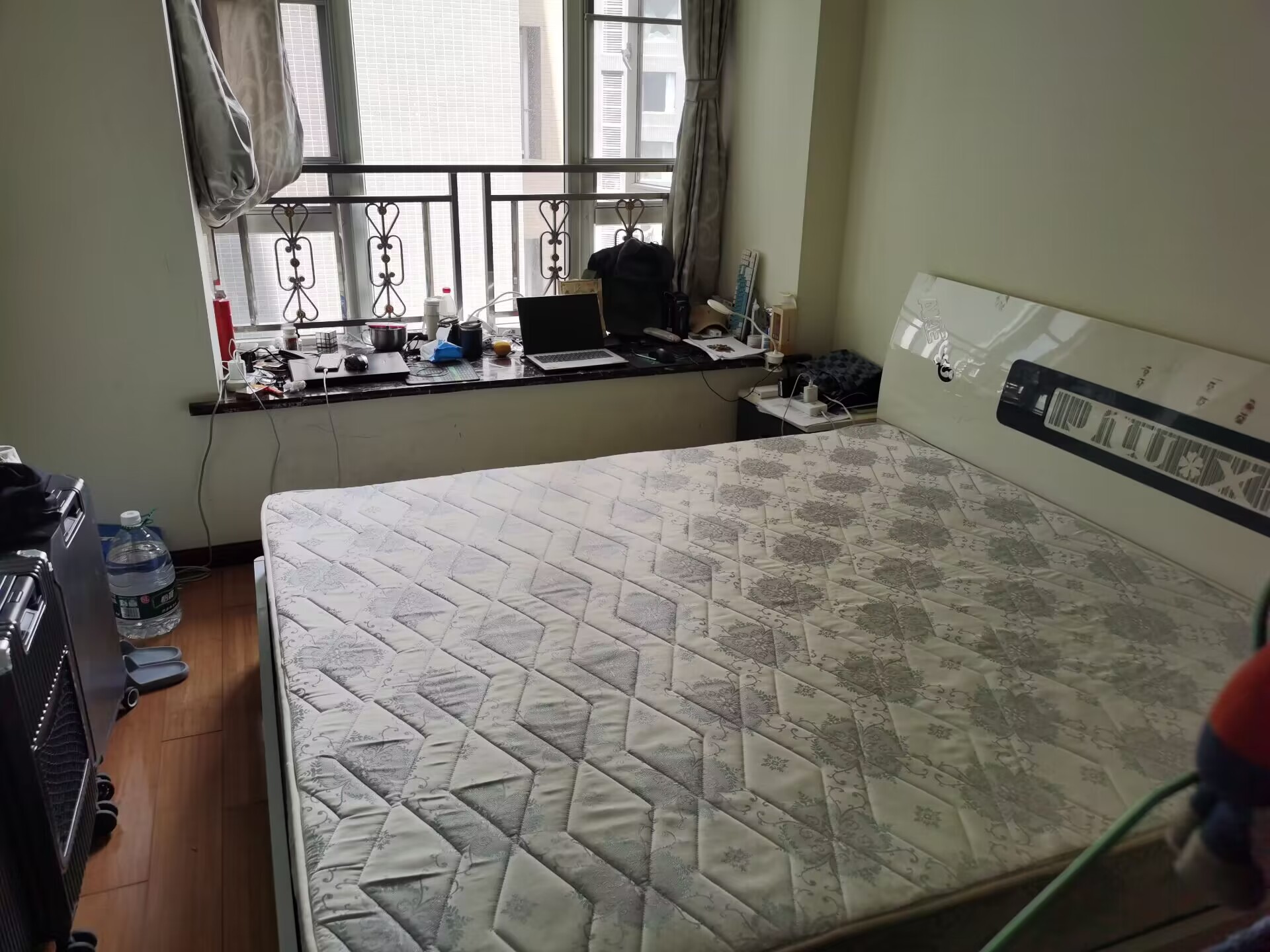 华润凤凰城二期 1居室 1050元/月