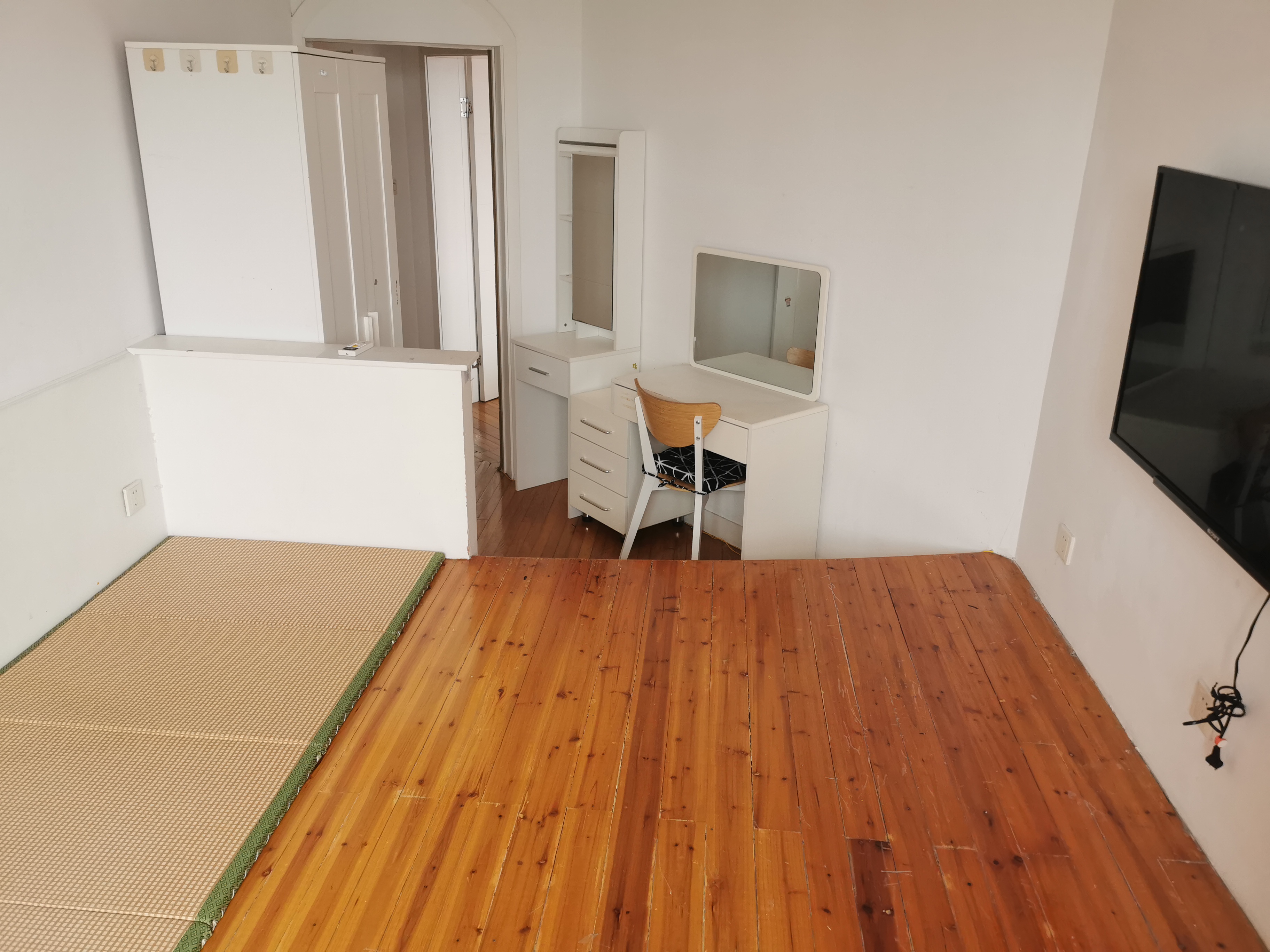 华山花苑 随时看房·