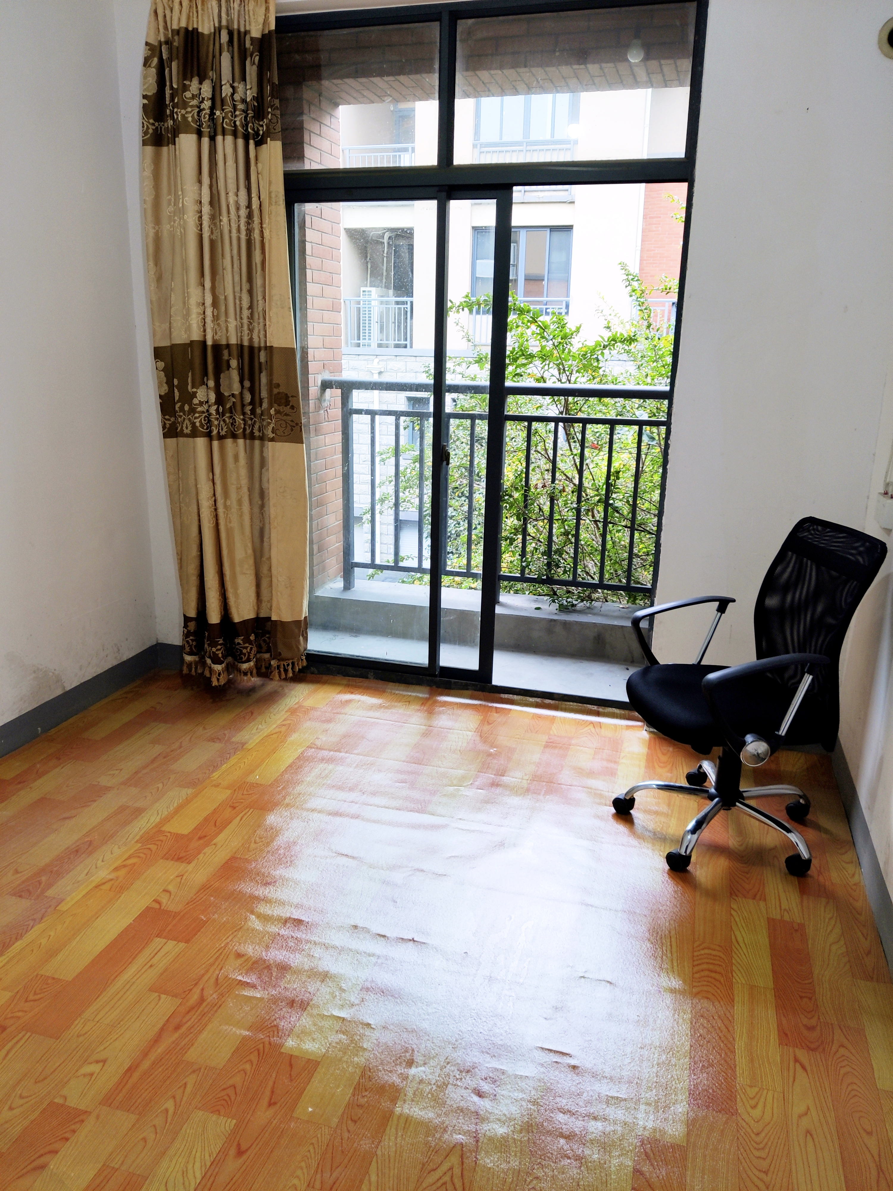 星星港湾花园清风苑 随时看房·