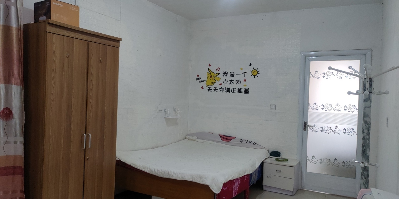 卫辉市学院西路 随时看房·