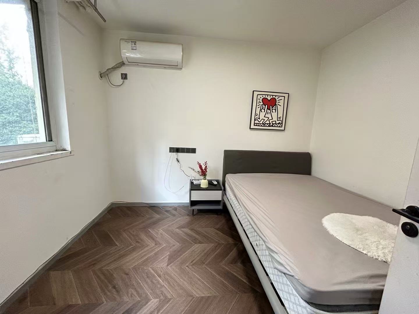 光新路129弄 随时看房·