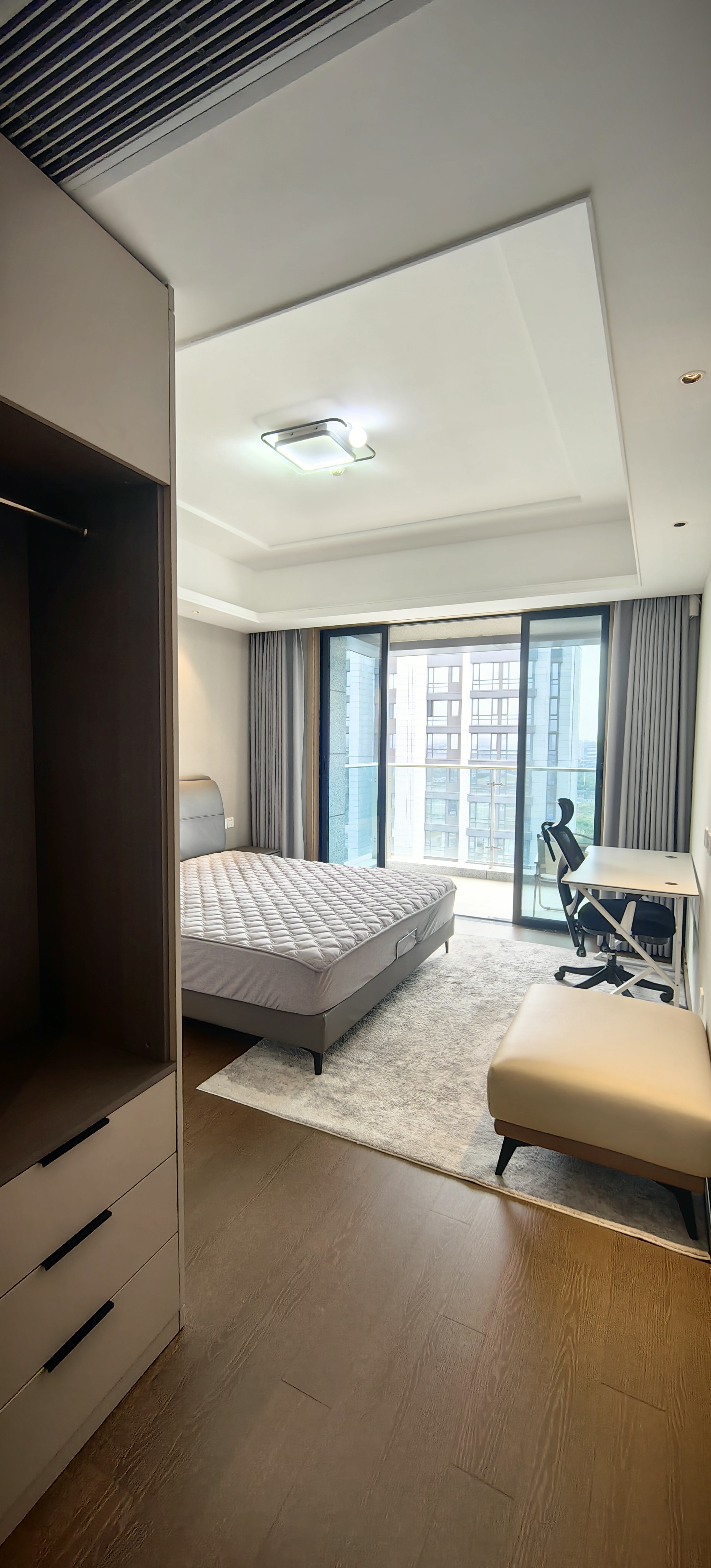 陆肖麓鸣九天麓吟苑 随时看房·