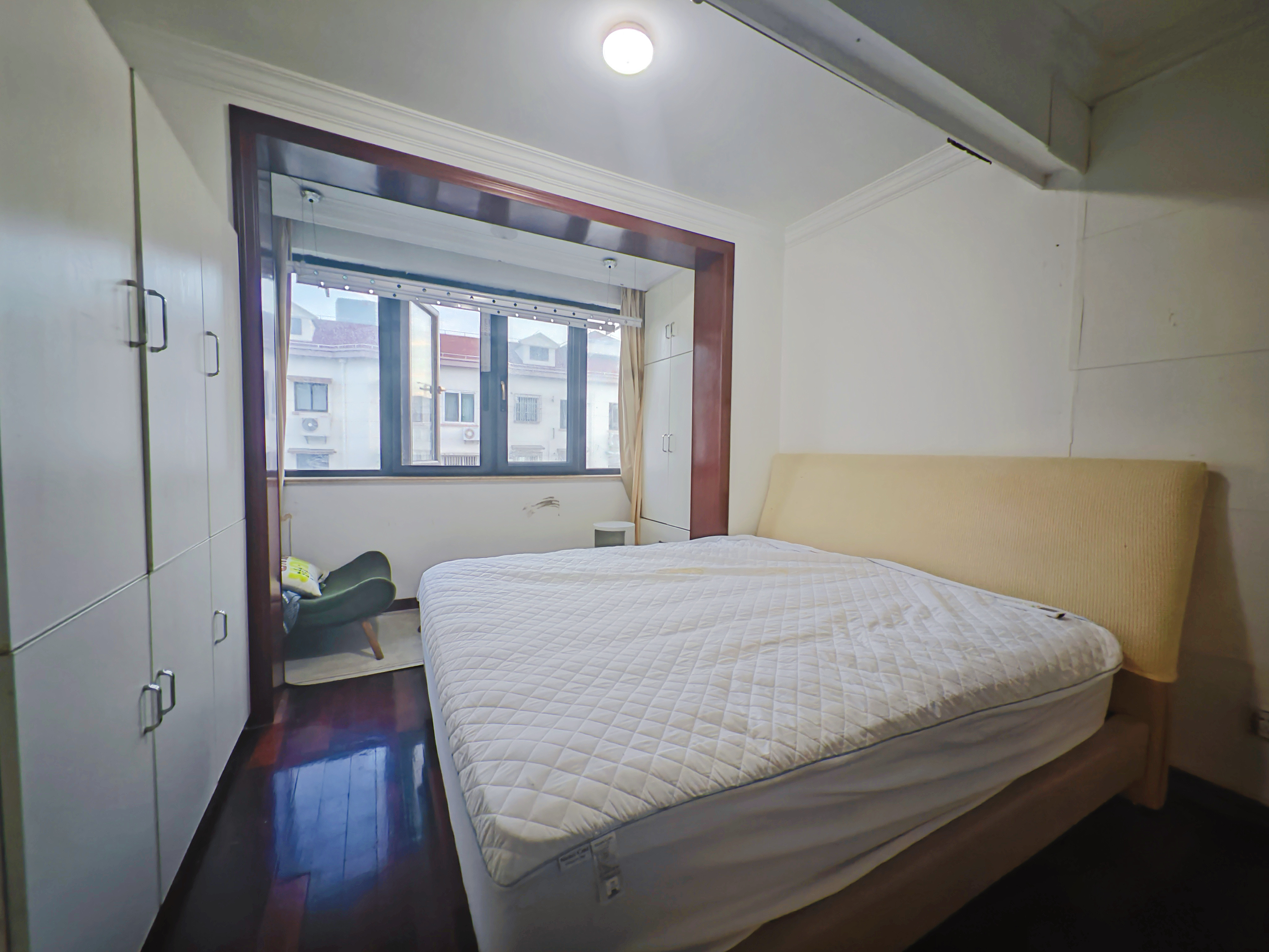 金龙花苑茶花园 随时看房·